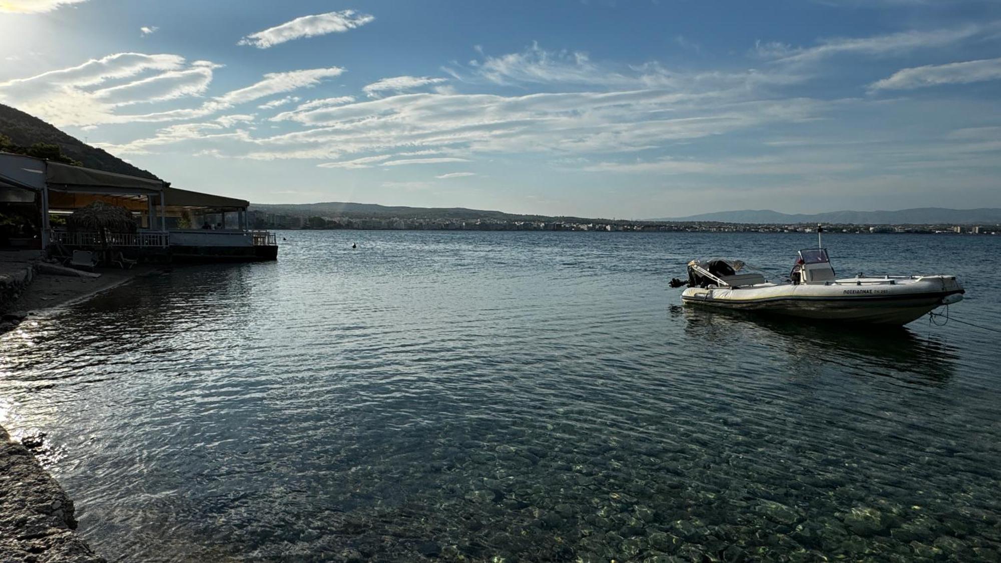 Cozy 50m From The Sea Apartment Loutraki (Corinthia)