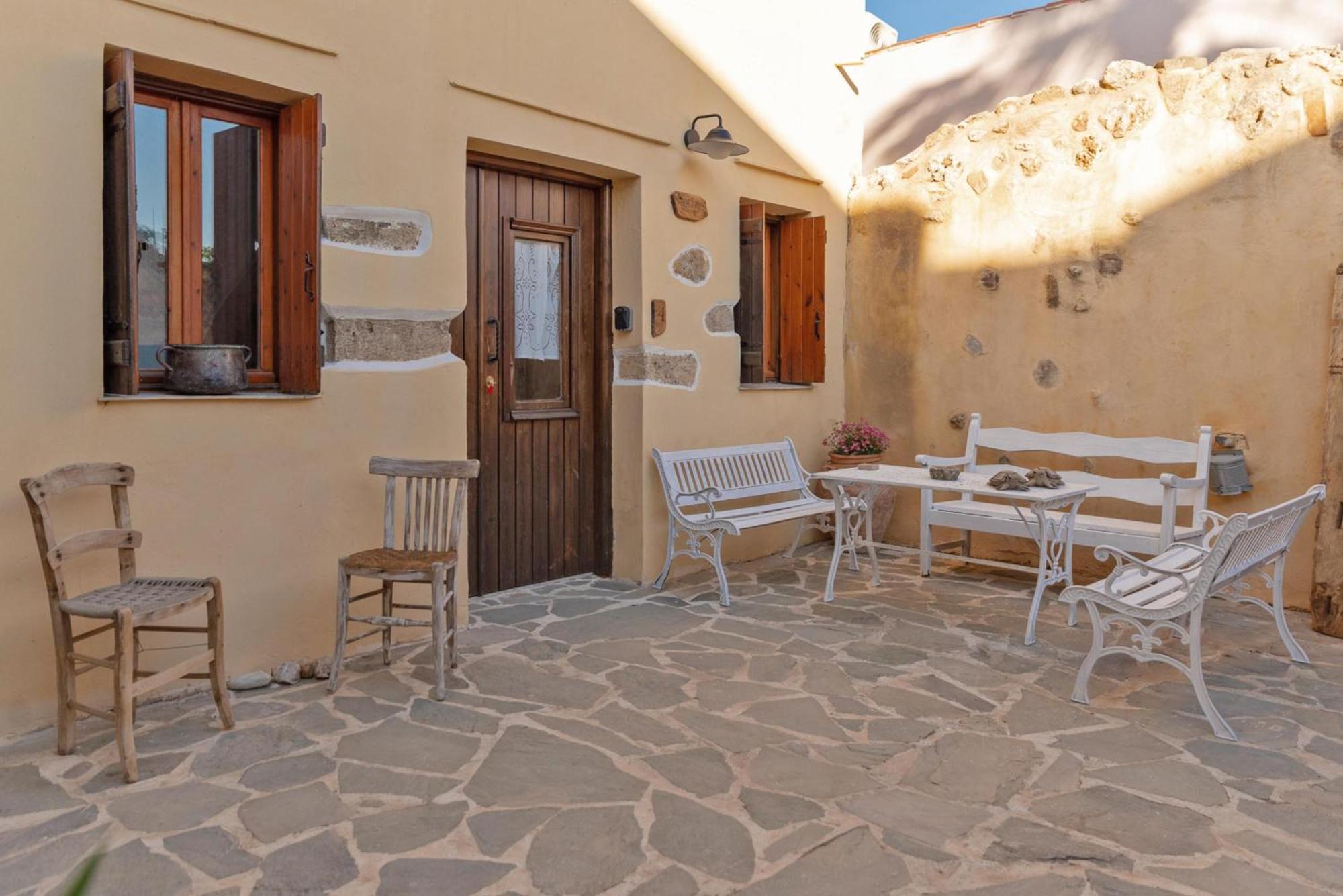 Cretan Pnoe (adults Only) *