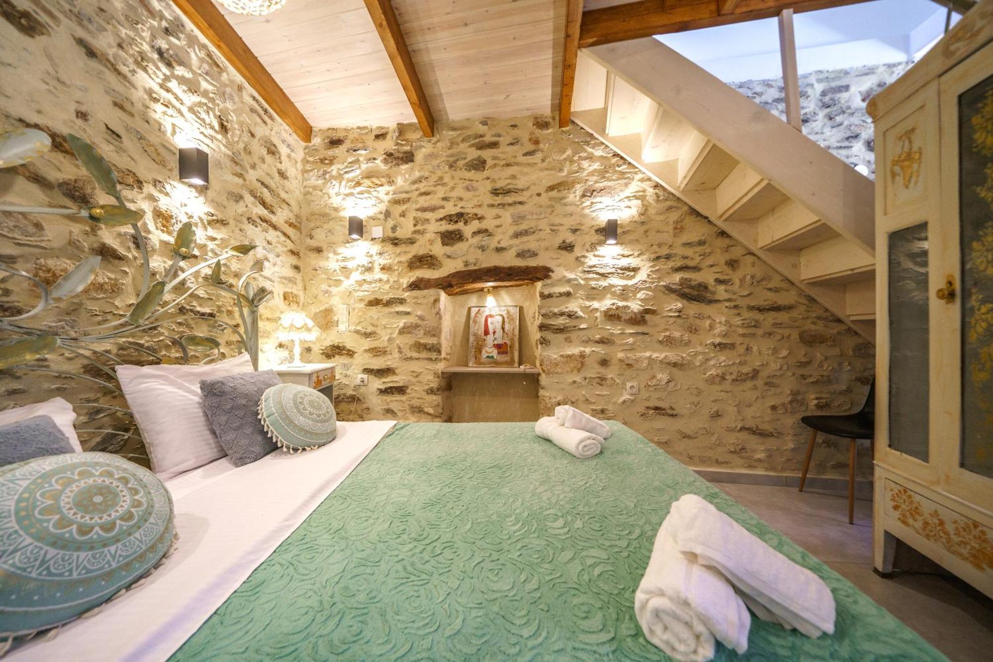 Rodiblue Village Apartment
