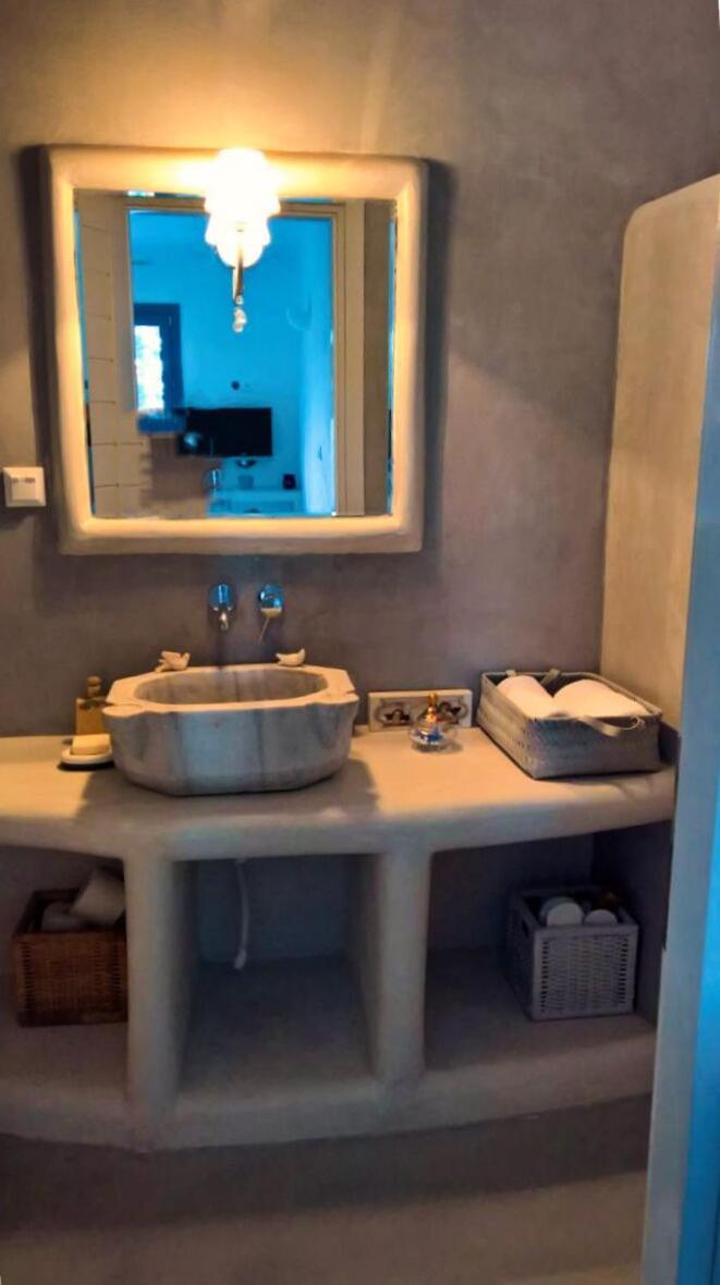 Simousi By The Sea Villa