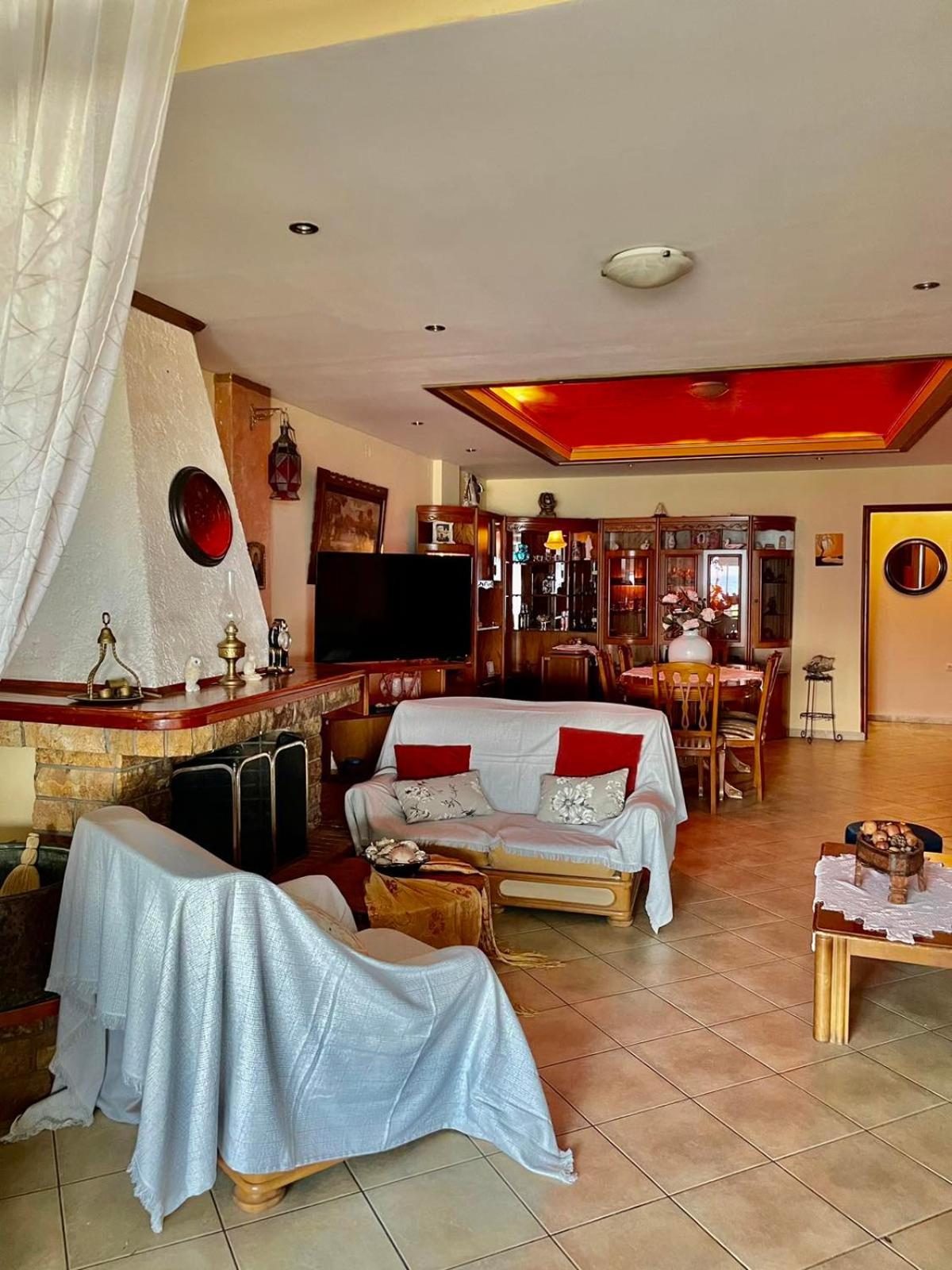 Marilyn's House * Amarynthos