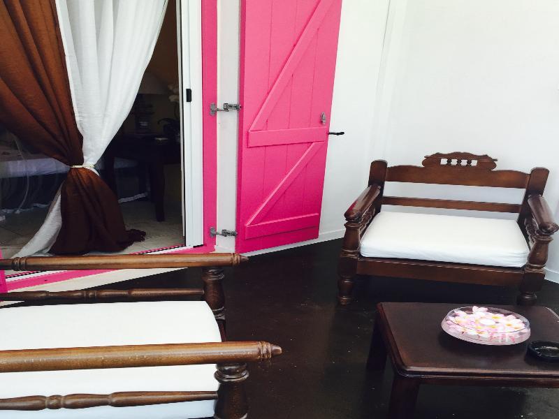 Aphrodite Boutique 3*