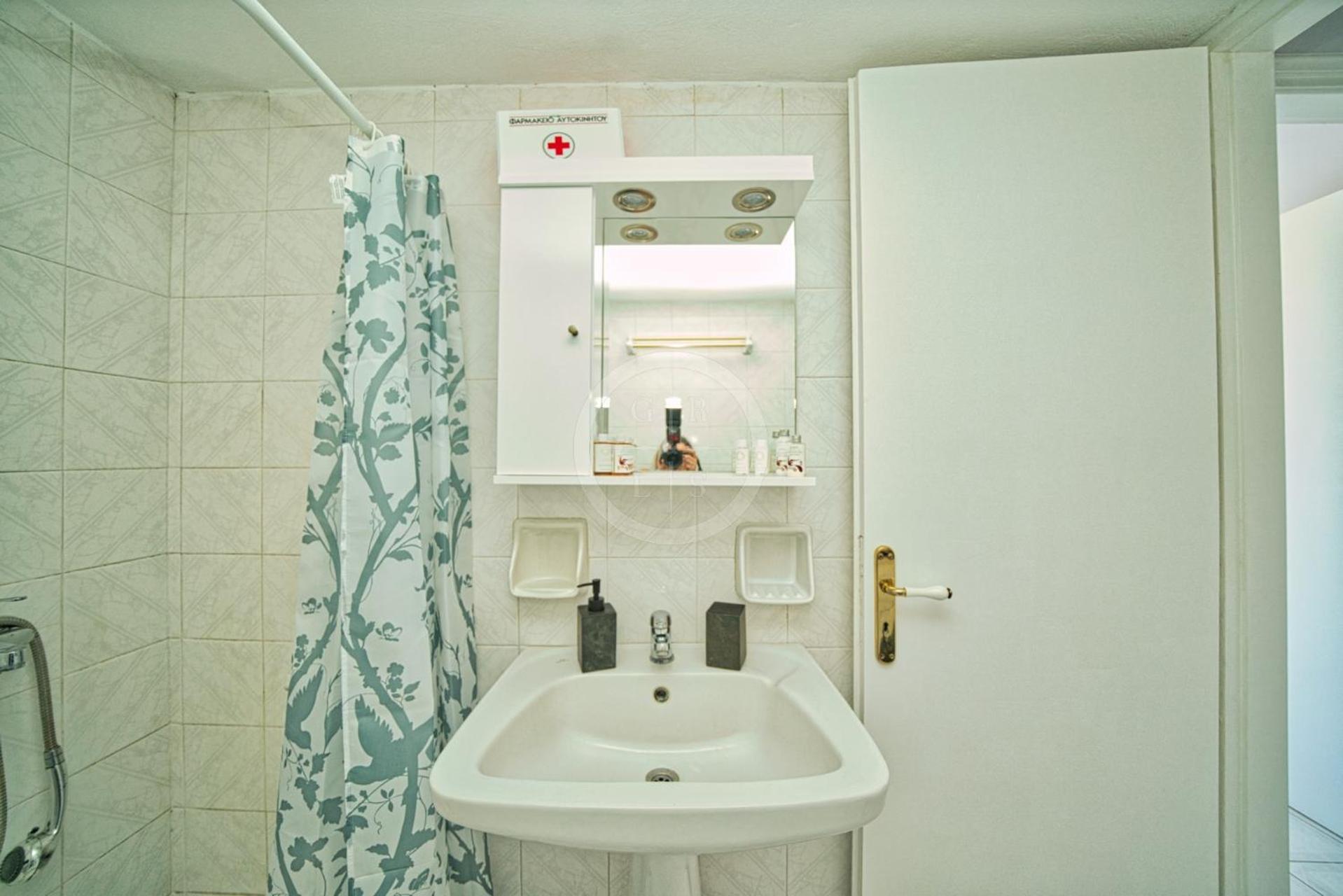 Chloi Apartment *
