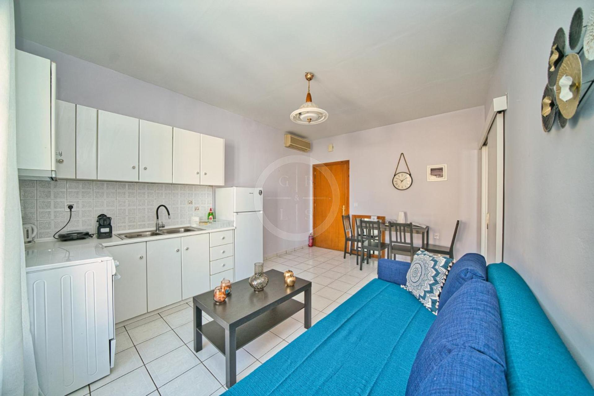 Chloi Apartment *