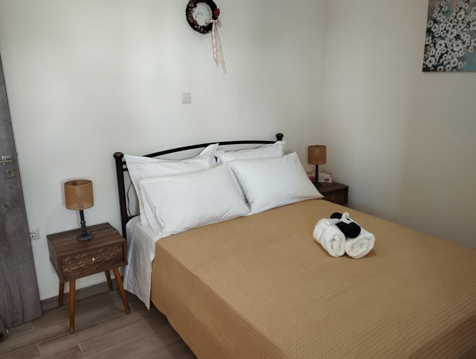 Aloe Syros Apartment *