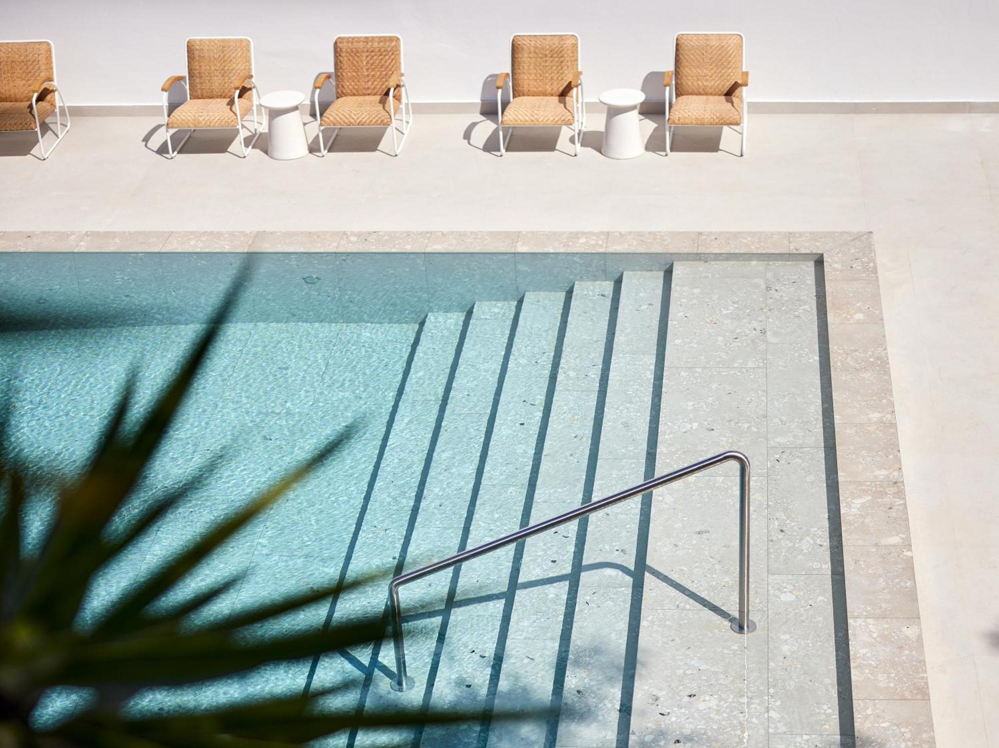 The Roc Club, A Grecotel To Live Vouliagmeni