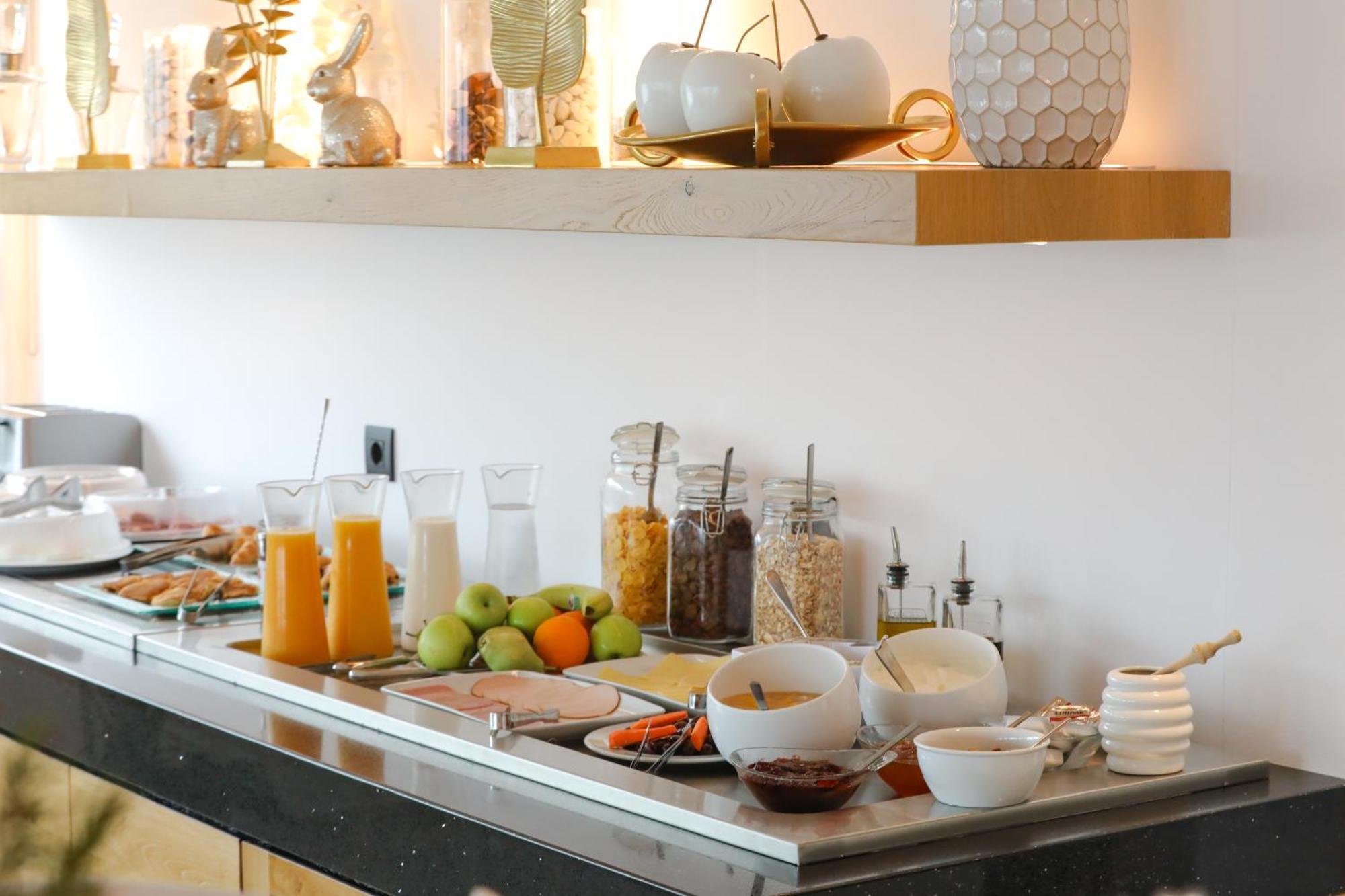 Ibiscus Boutique Hotel 3*
