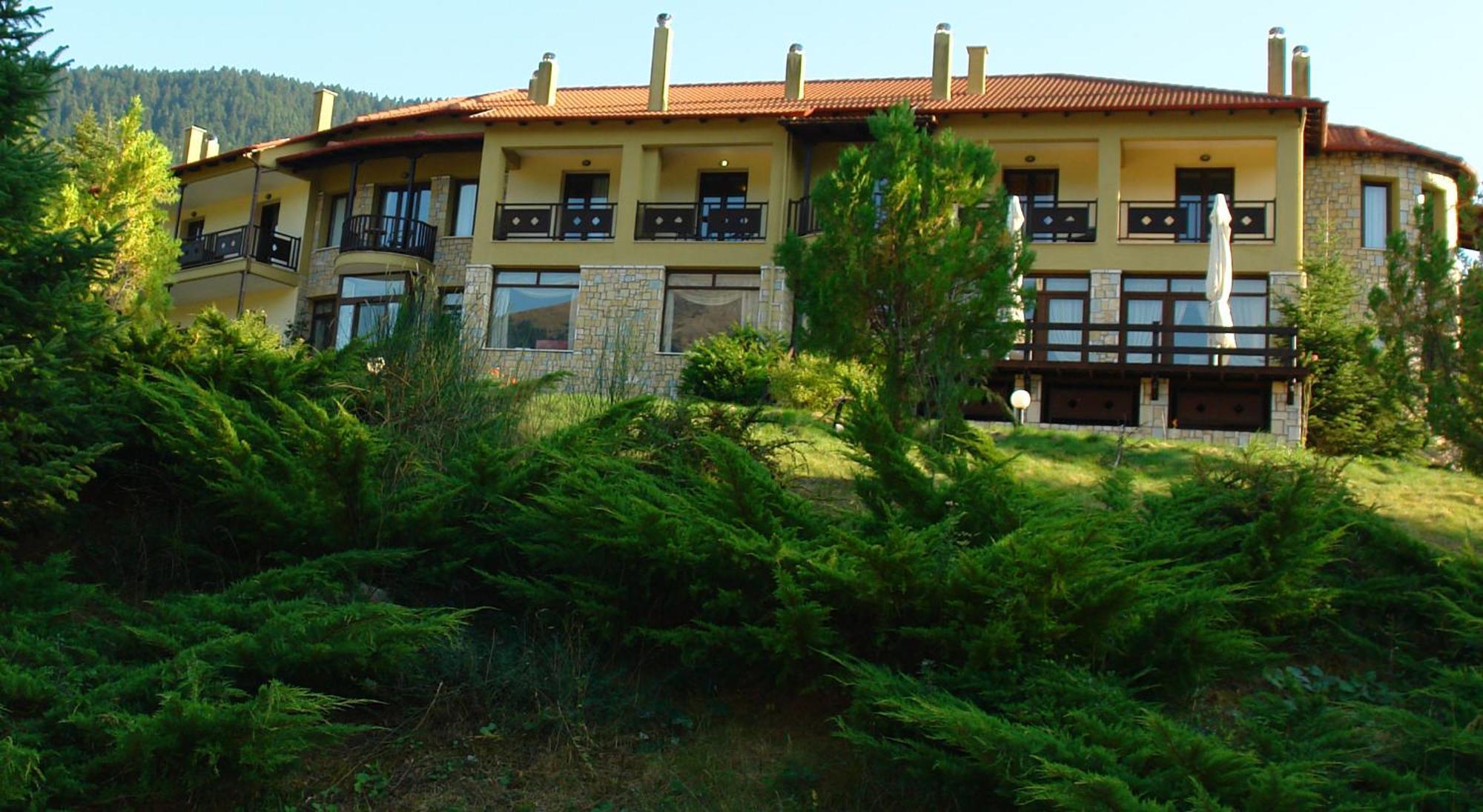 Melegos Hotel 3*