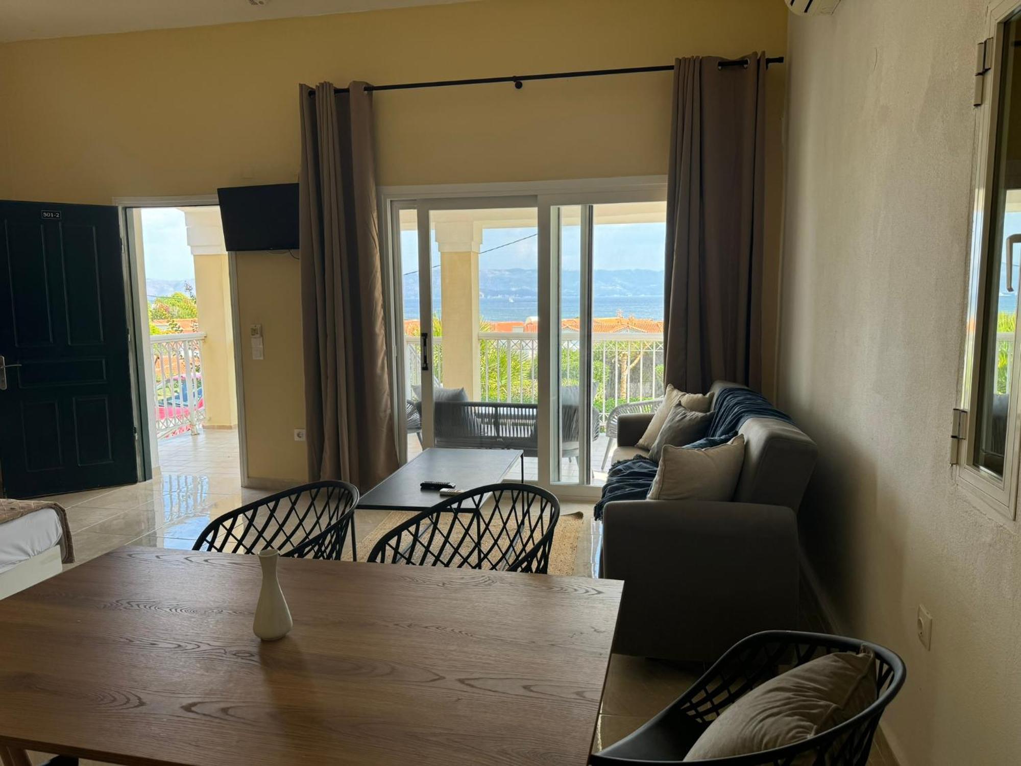 Mediterranean Blue Hotel 3*