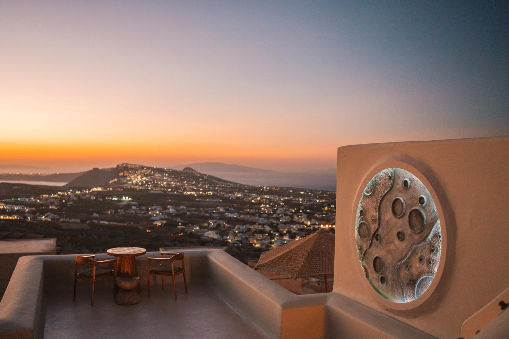 Luna Santorini Apartment Pyrgos Kallistis
