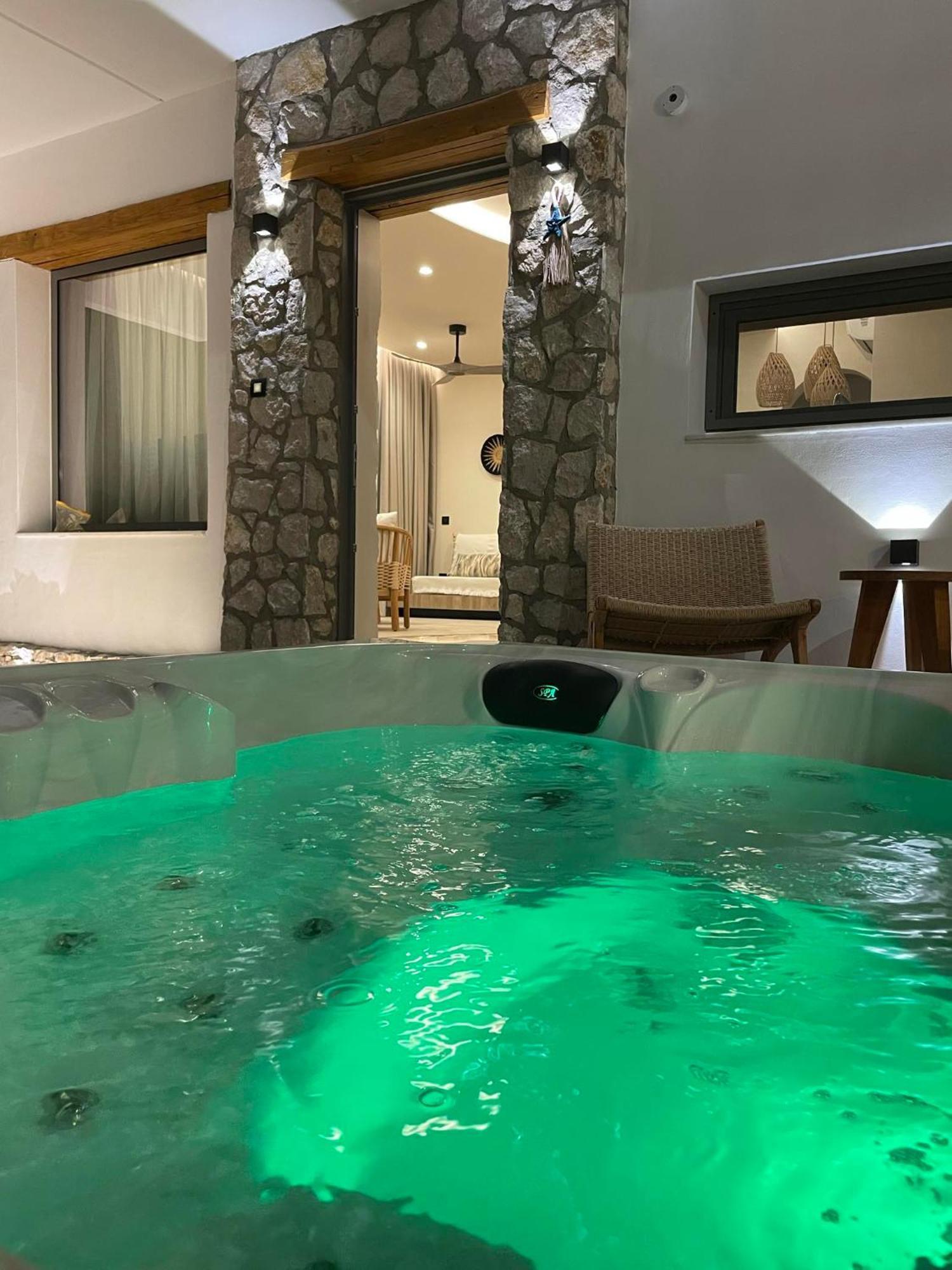 Lithos Luxury * Archangelos (Rhodes)