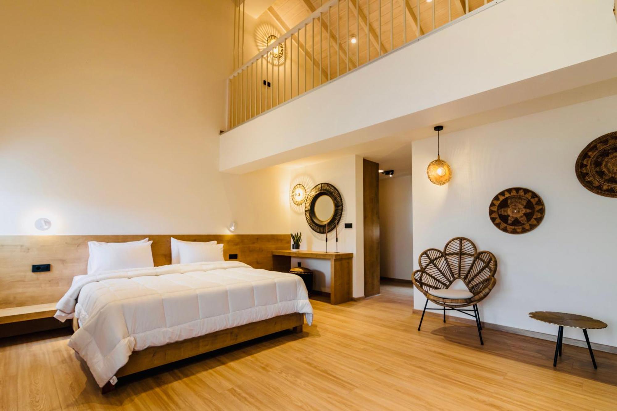 Hotel Parga Suites 4*