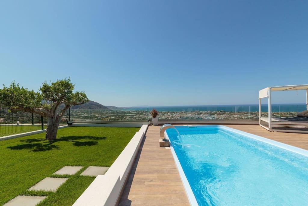 Thea Santa Marina Villa *