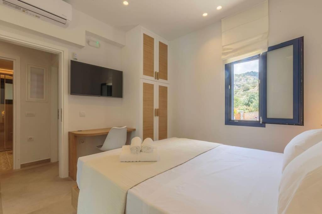 Villa Thea Santa Marina Malia (Crete)