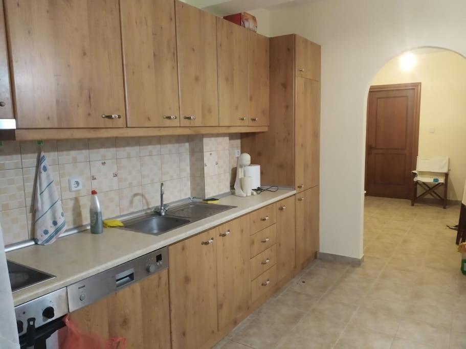 ελαιώνας και θάλασσα Holiday home *