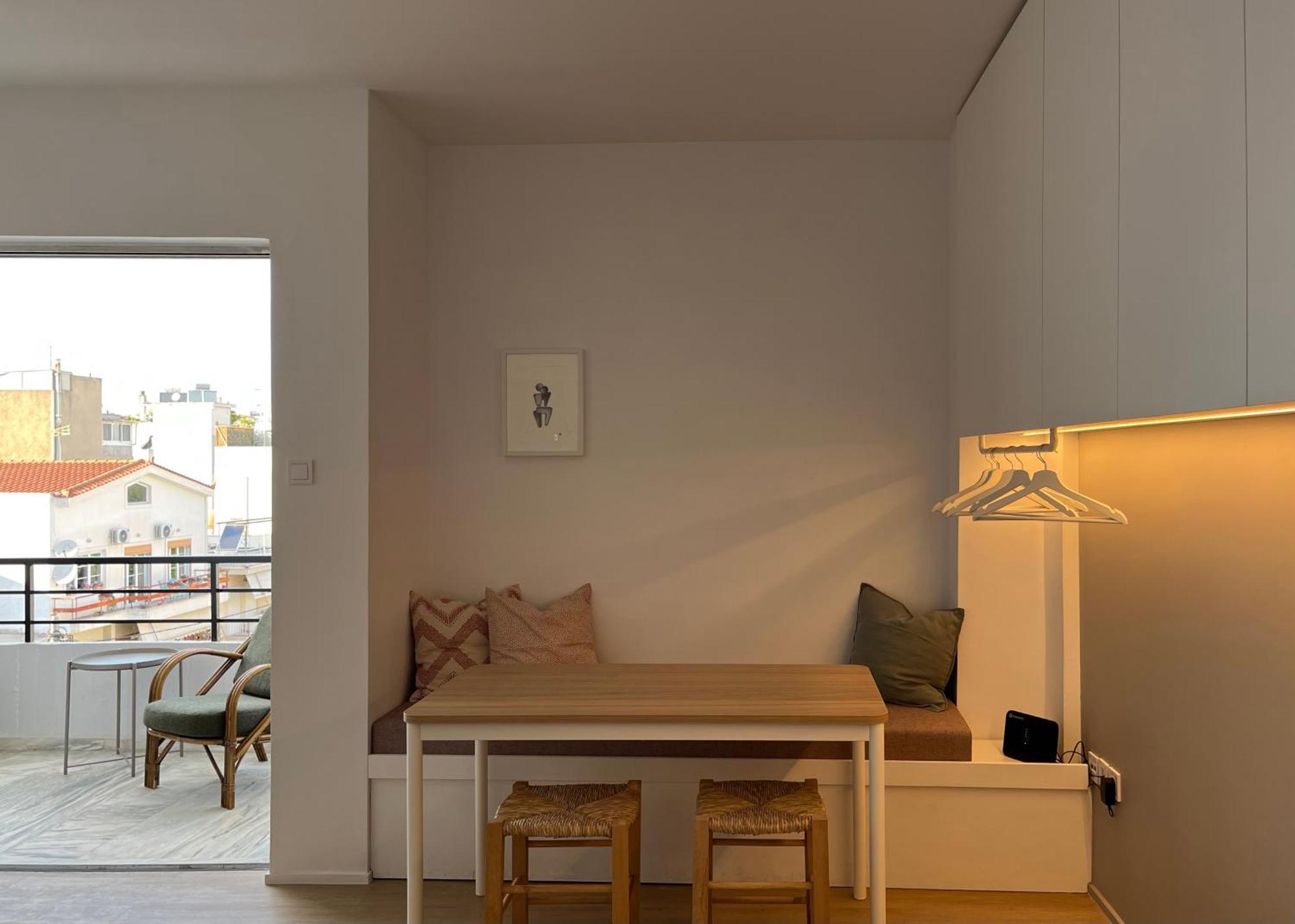 Smart Living *