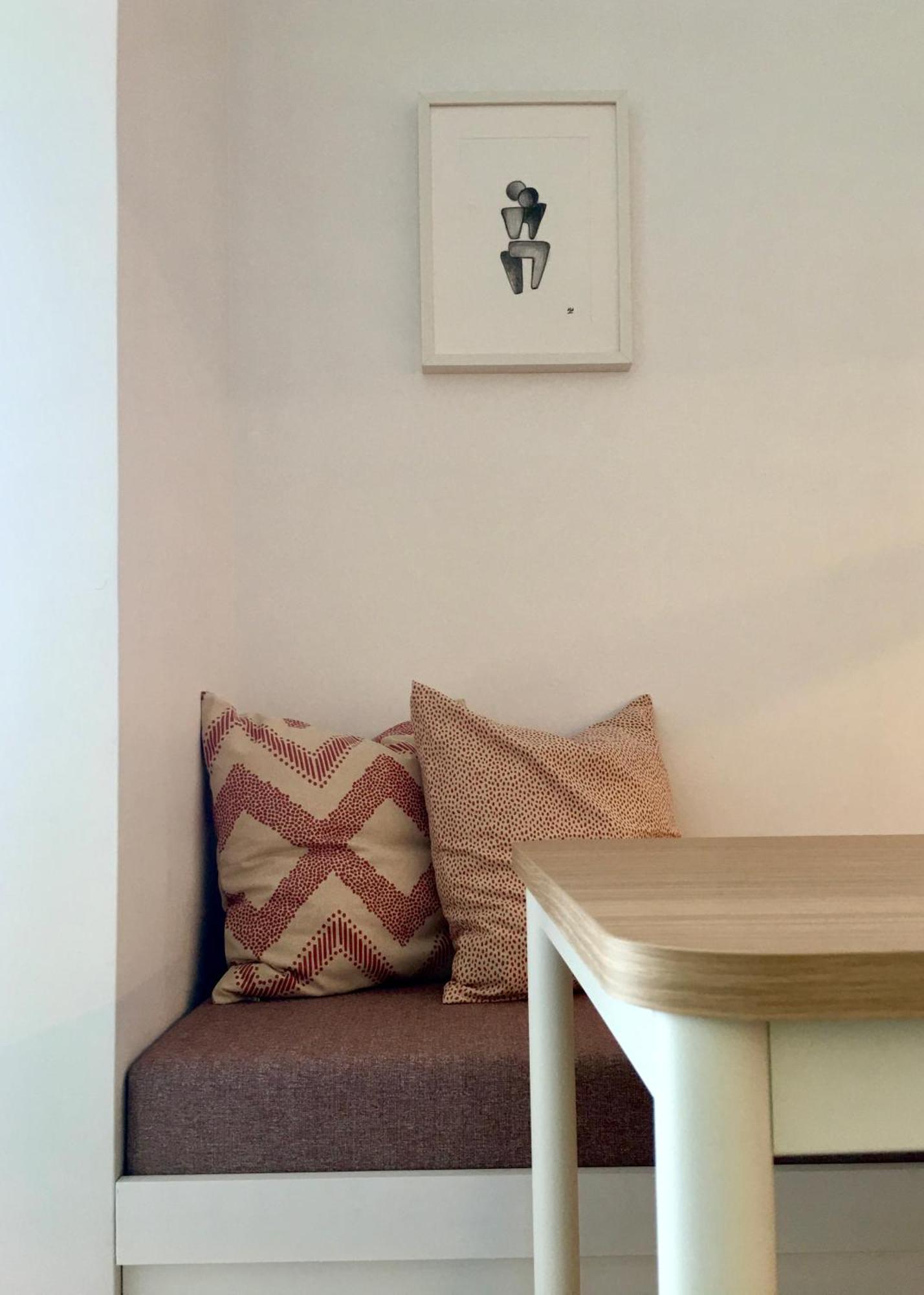 Smart Living Apartment *