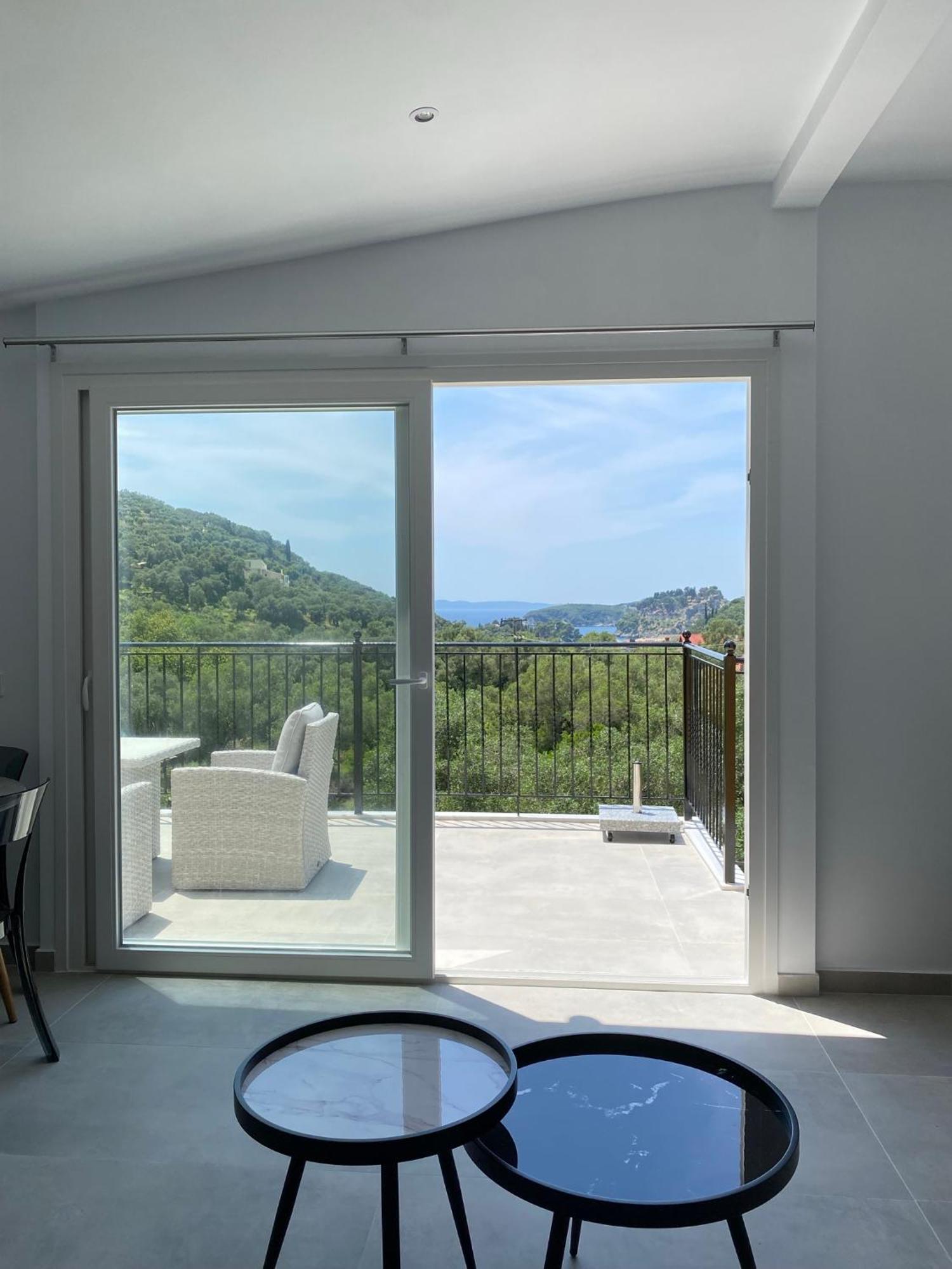 Aristidis View Apartment *
