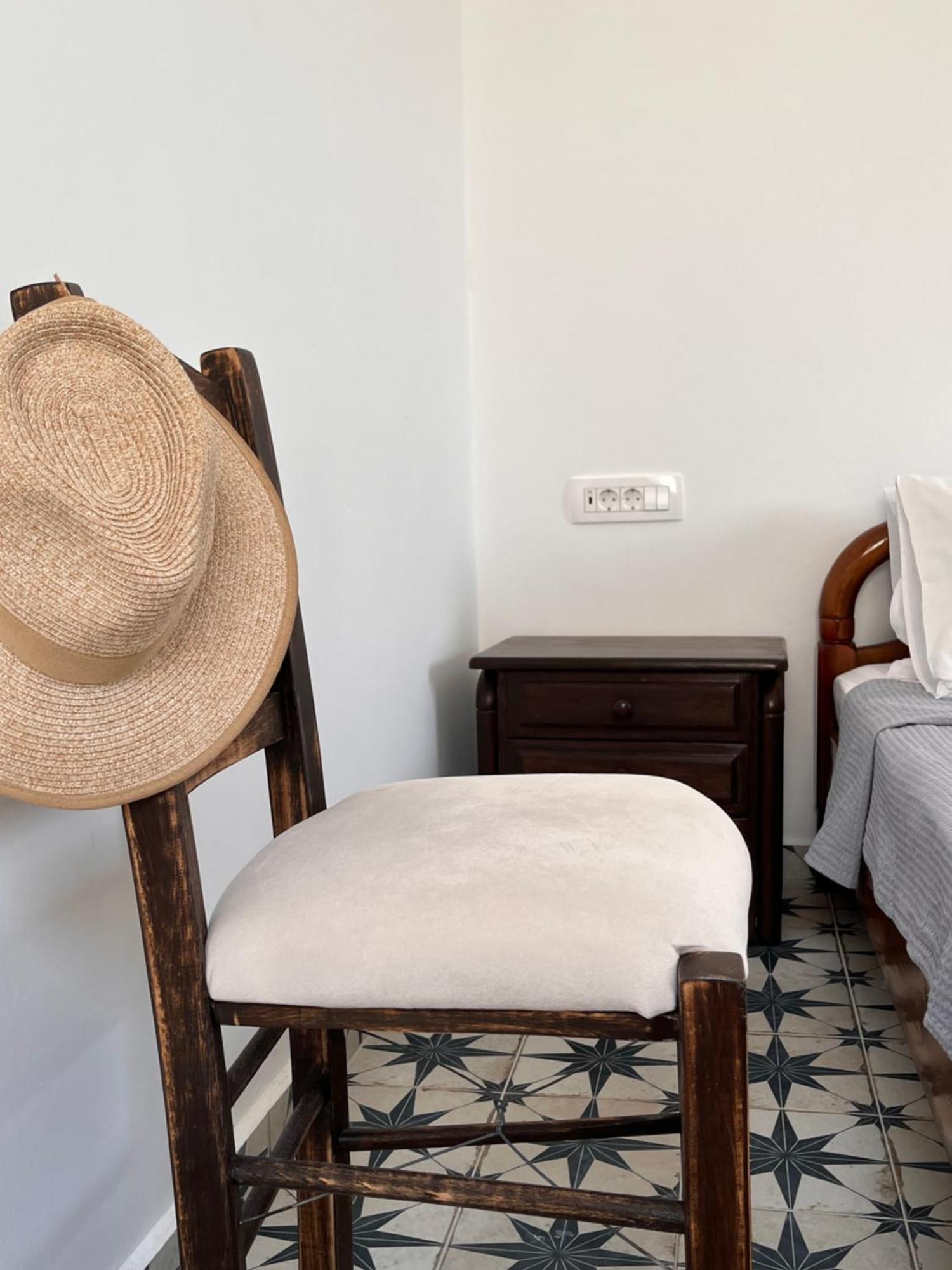 G Spot * Fira (Santorini)