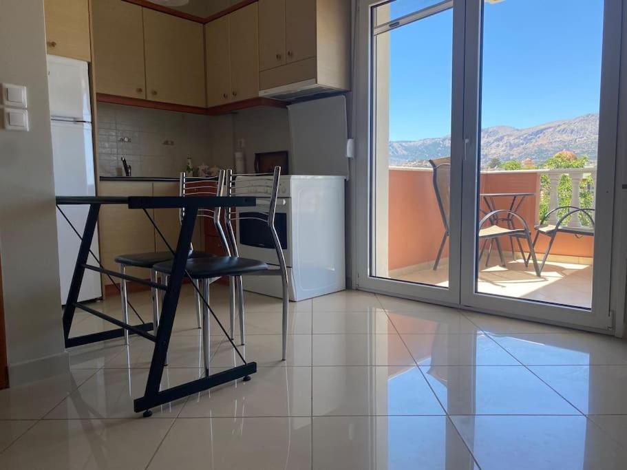 Apartment στην καρδιά του λιμανιου 1 *