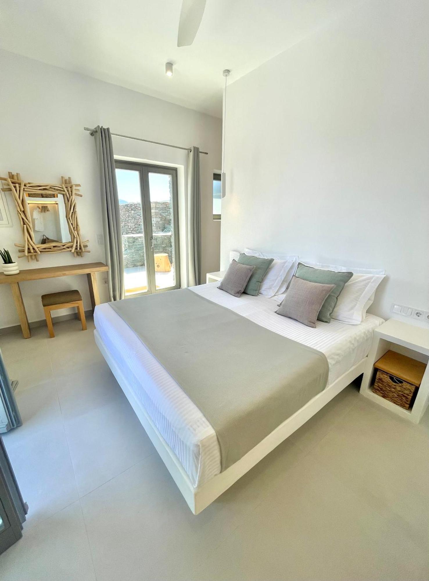 Villa Enilio Mera Faros (Sifnos)