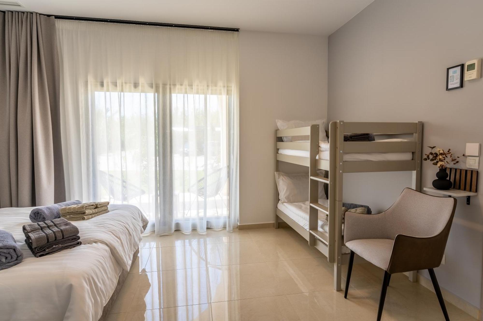 Selena Front Loft - With Private Pool & Garden Episkopi (Rethymno)