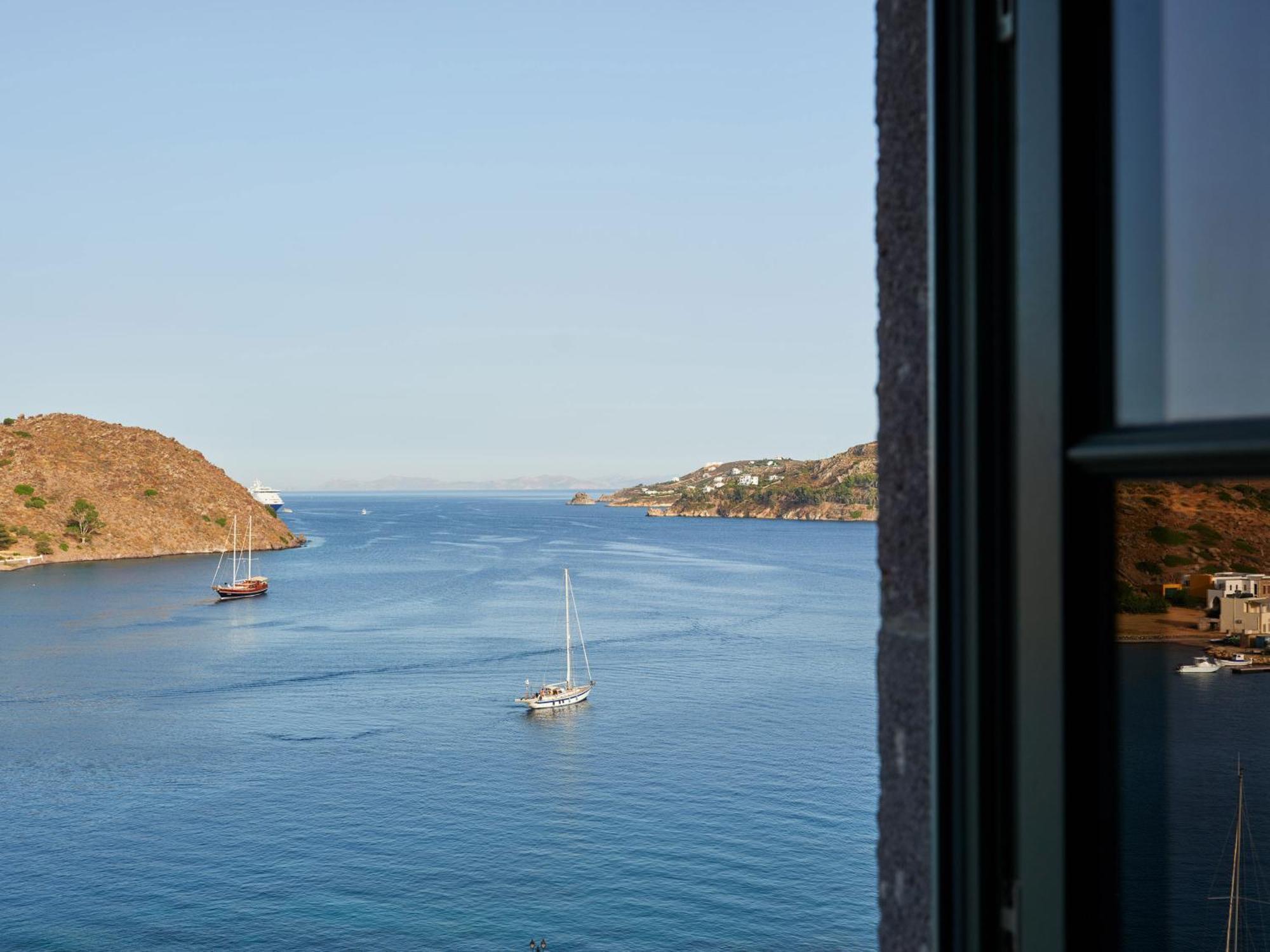 Patmos Eye Boutique & Hotel 4*