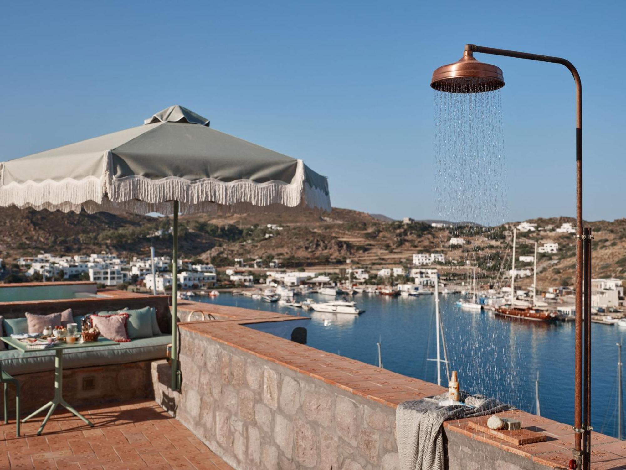 Patmos Eye Boutique & 4* Skala (Patmos)