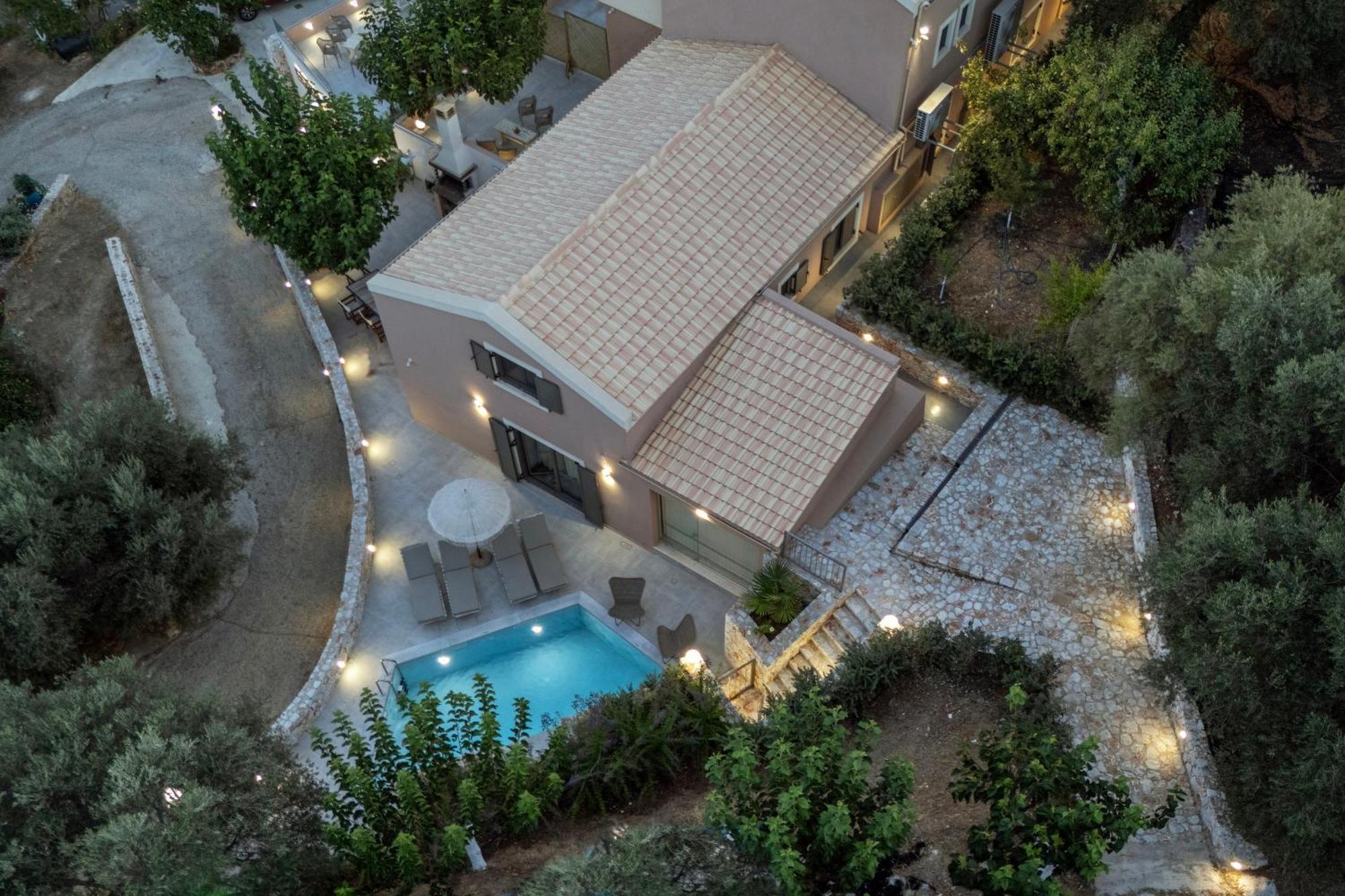 Villa Alexandras's Mansion - Fragkia's House Agia (Chania, Crete)