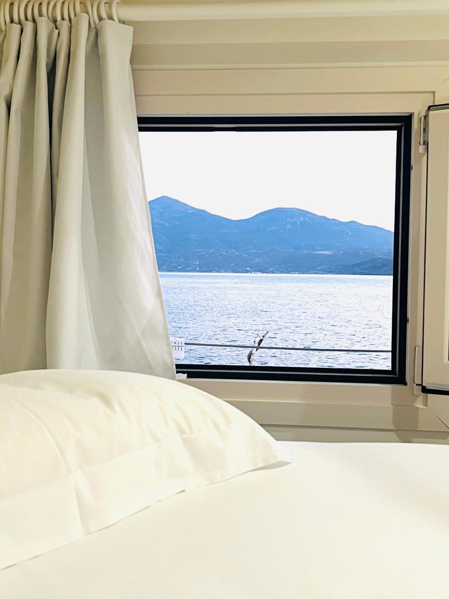 Milos Island-cavo Paradiso Ocean House *