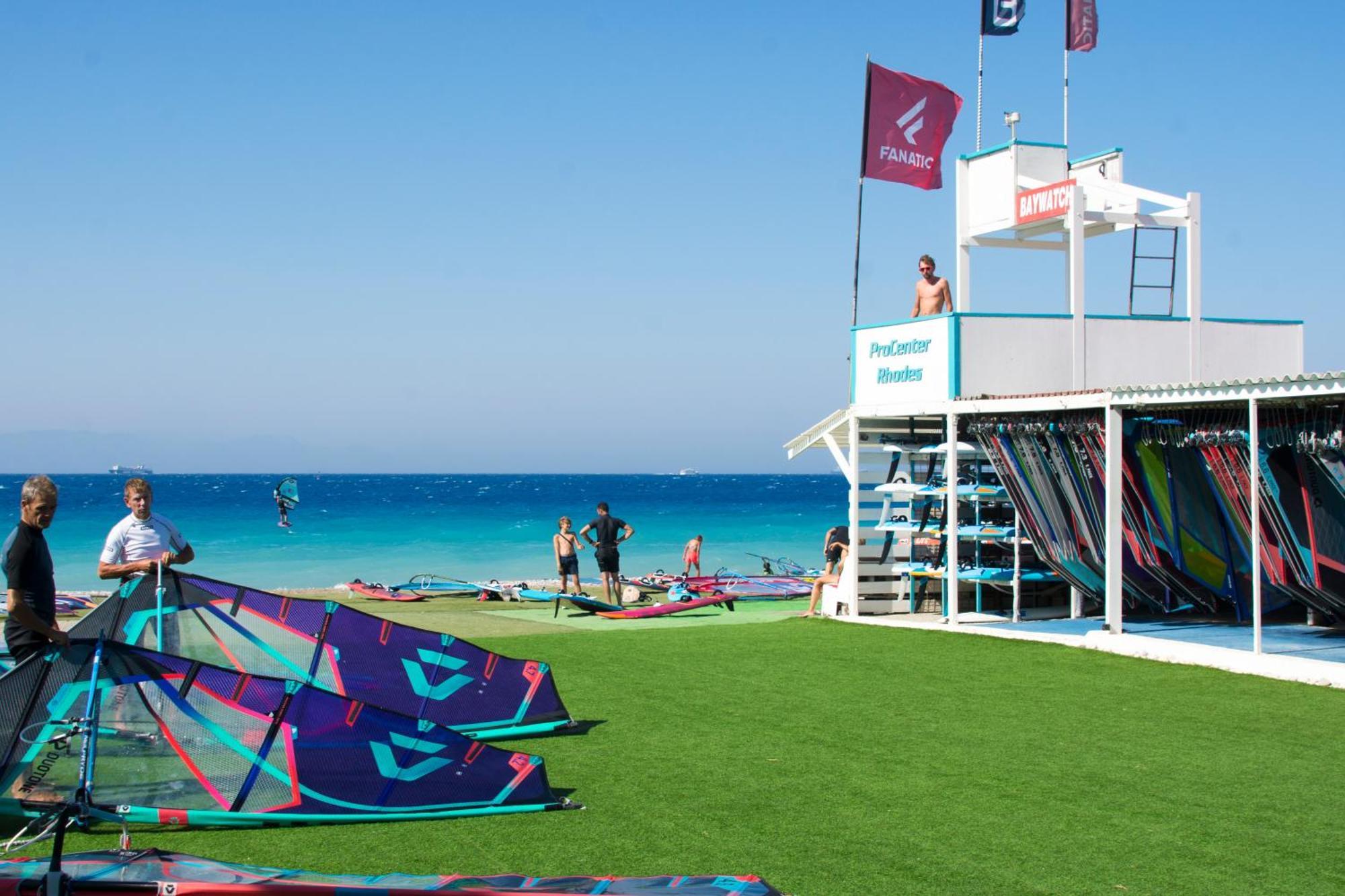 Resort Blue Horizon