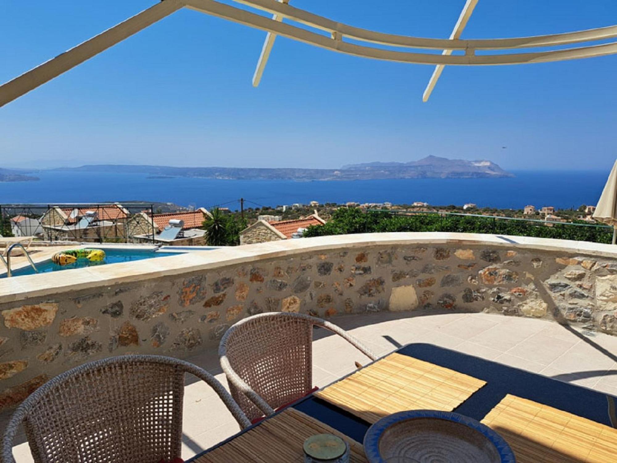 Villa Apollo - Saint George's Retreat Village *