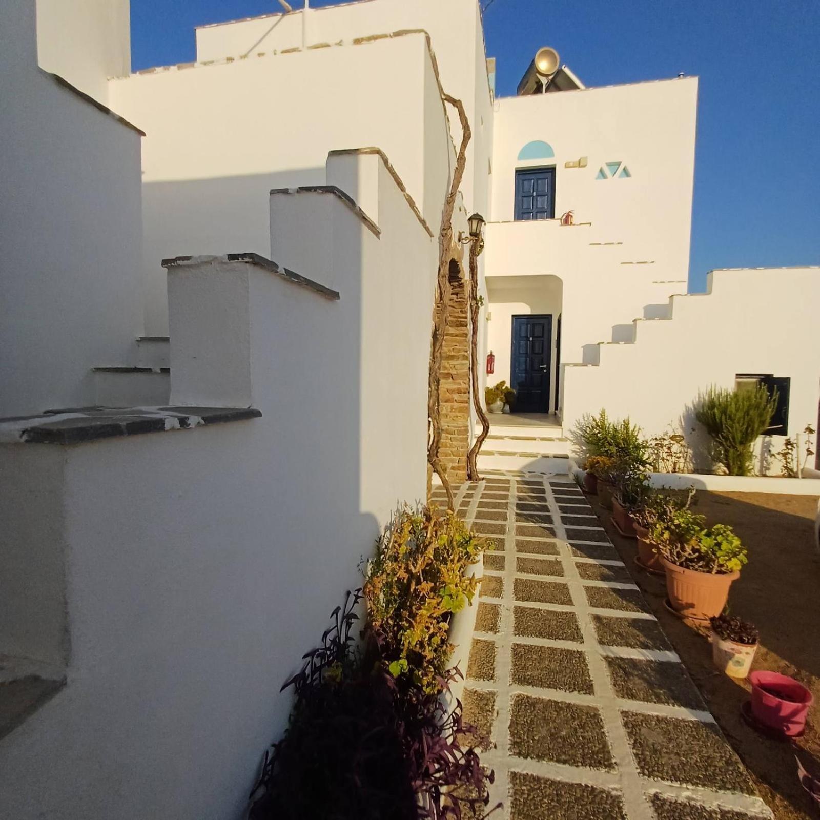 Lofos * Agios Prokopios (Naxos)