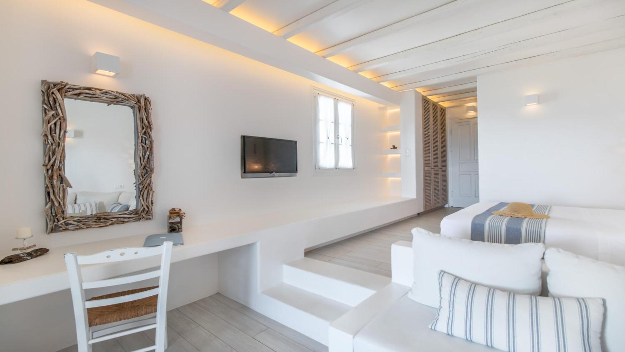 Marandi Luxury 4*