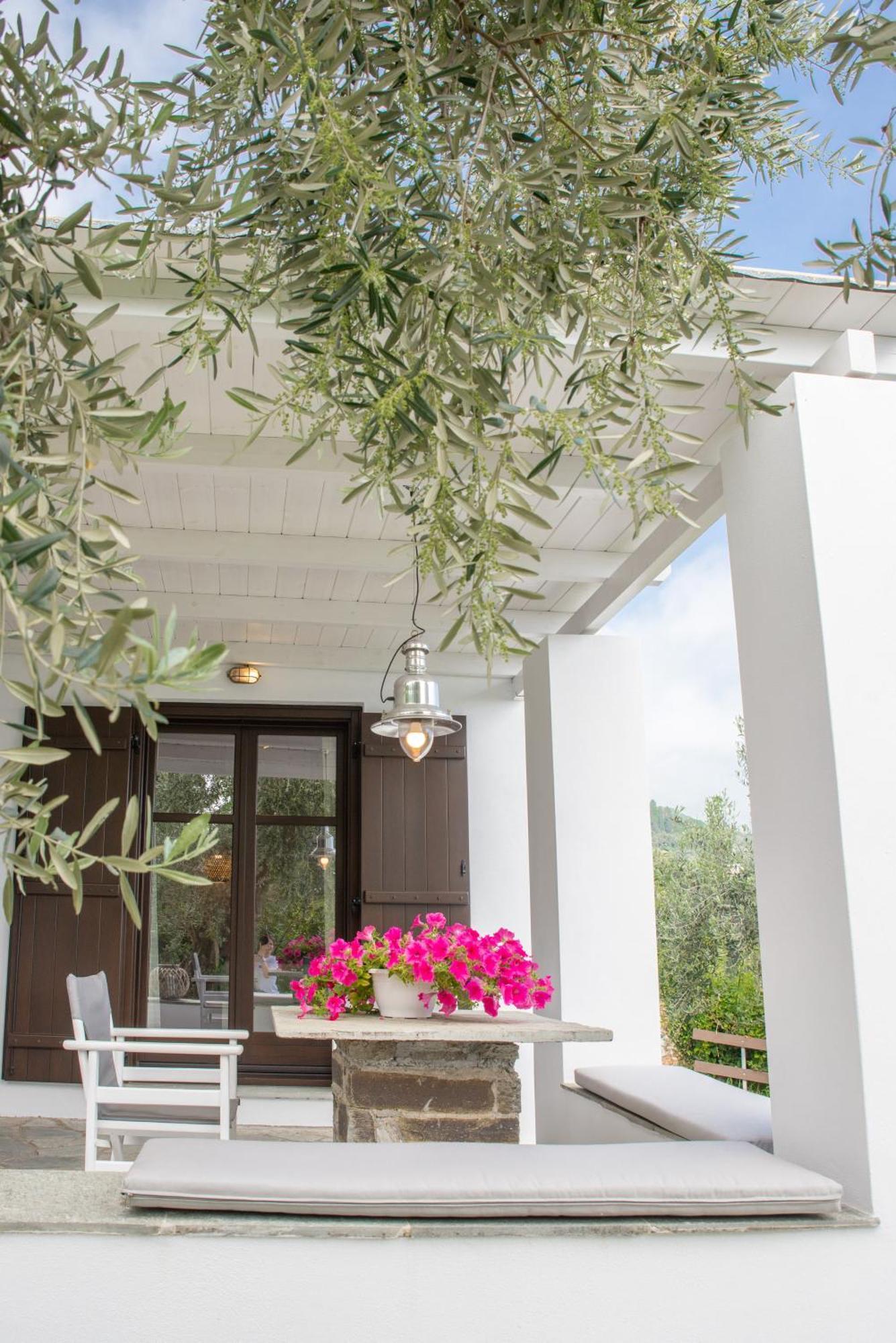 Aeolos & - Pelion 3* Chorefton