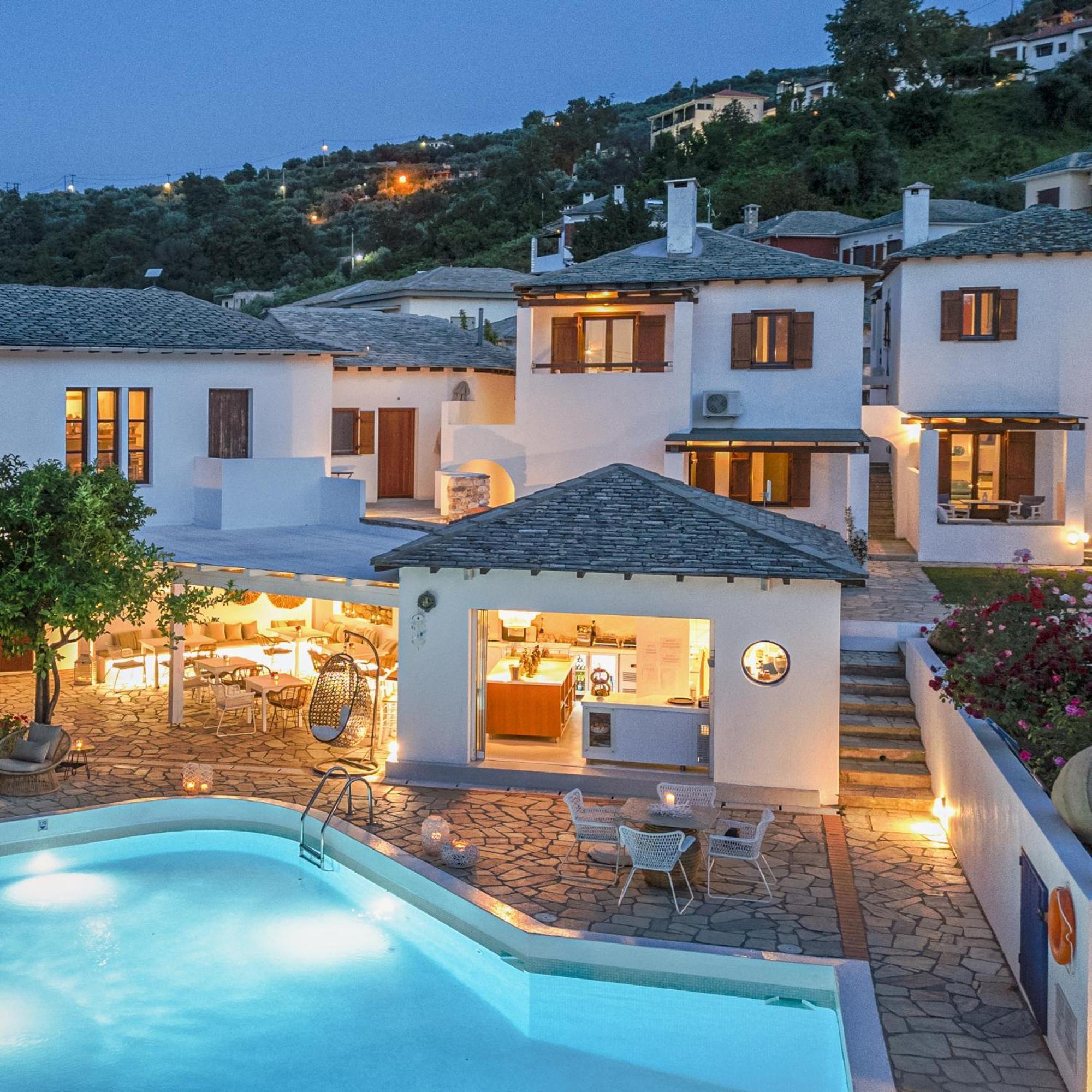 Aeolos & - Pelion Chorefton