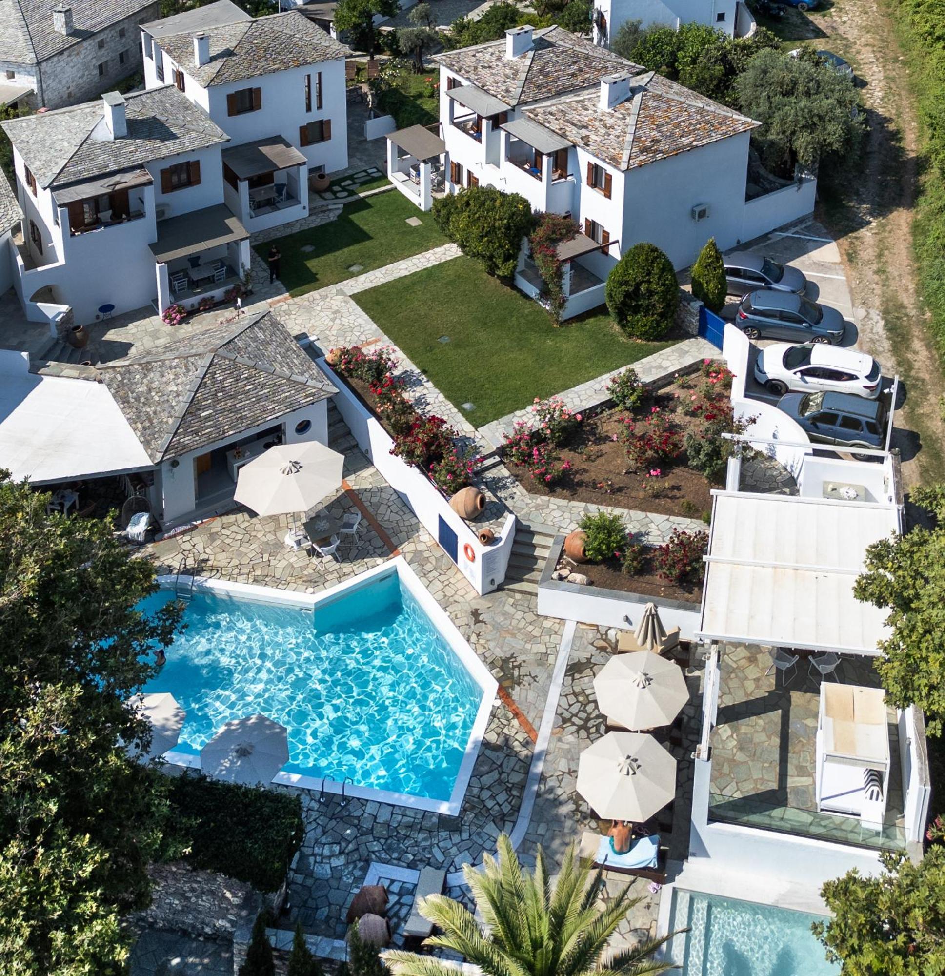 Aeolos & - Pelion Aparthotel