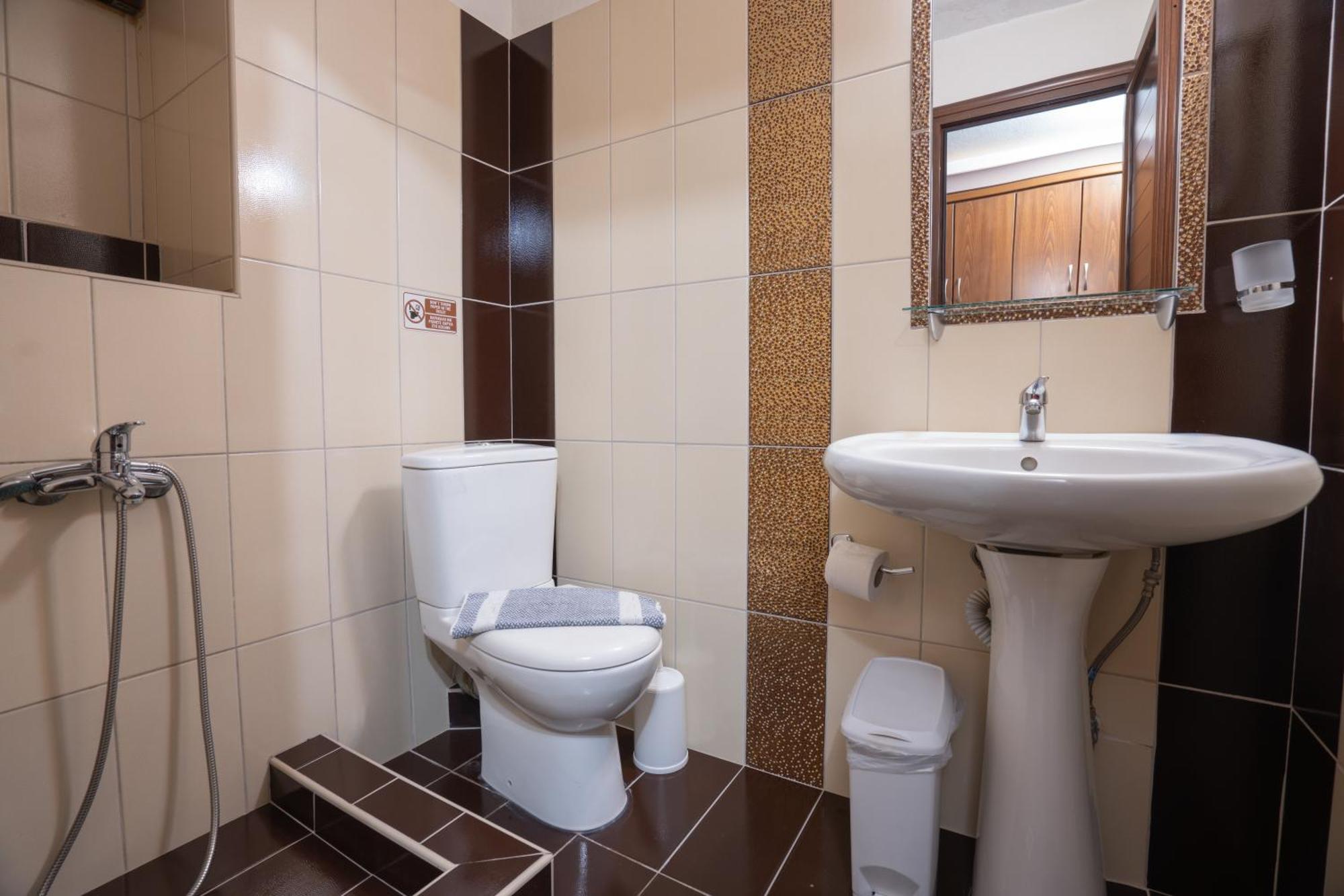 Hotel Kallinikos Loutraki (Pella)