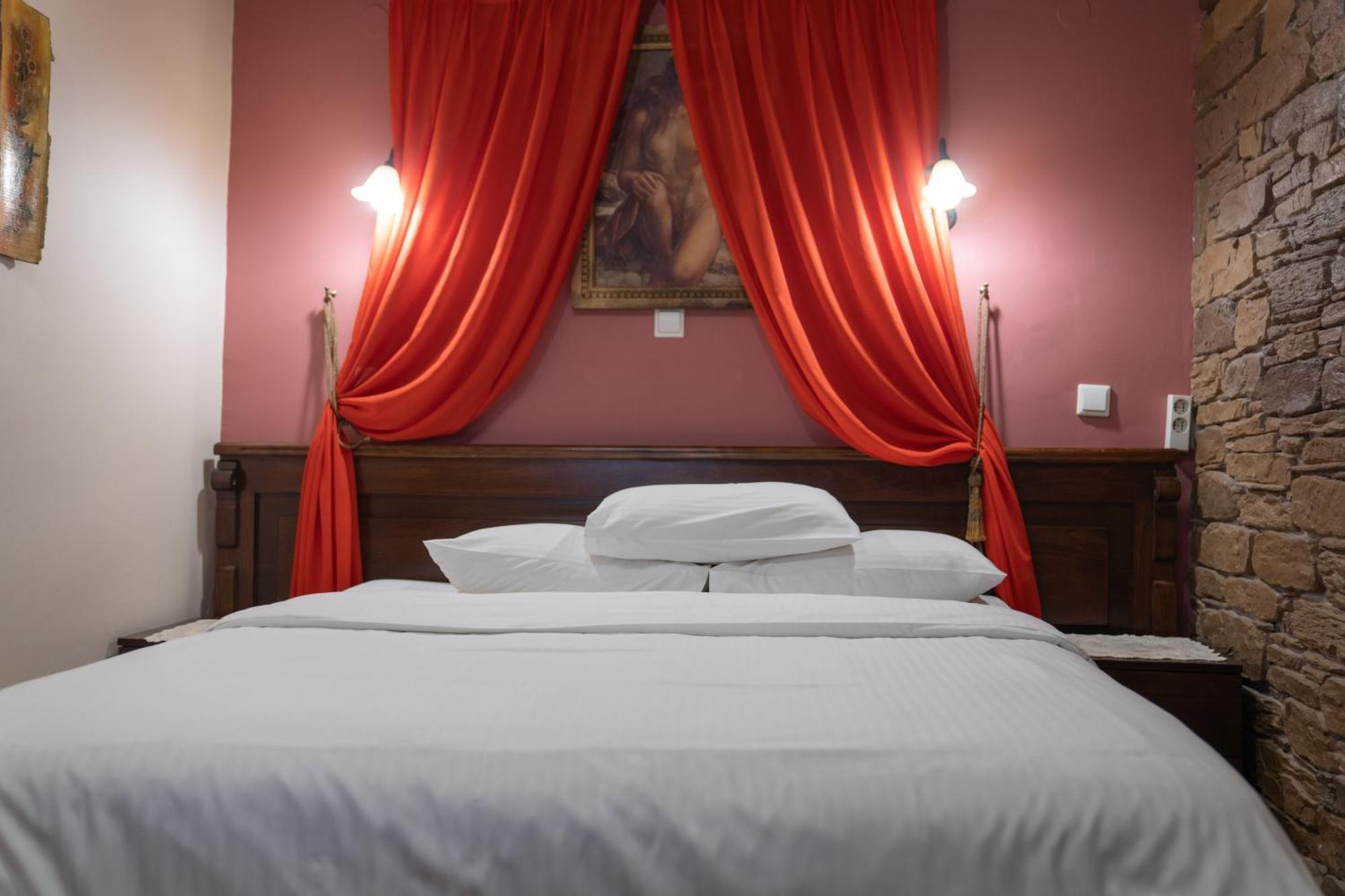 Hotel Kallinikos Loutraki (Pella)