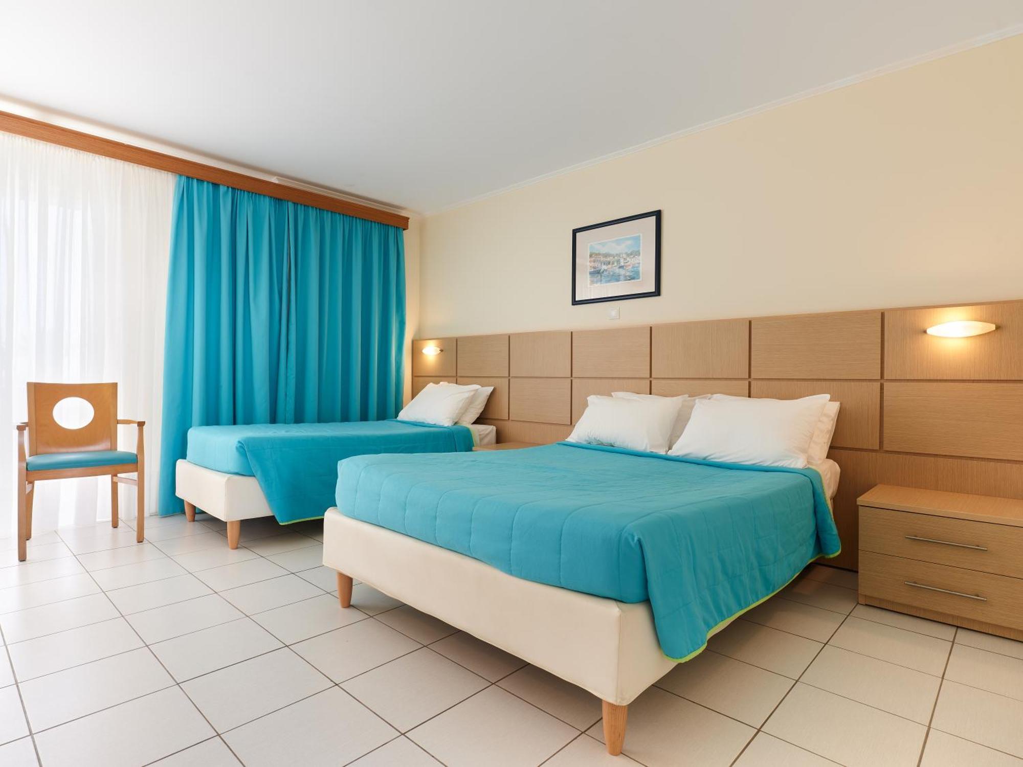 Resort Kinetta And Kinetta (Attica)