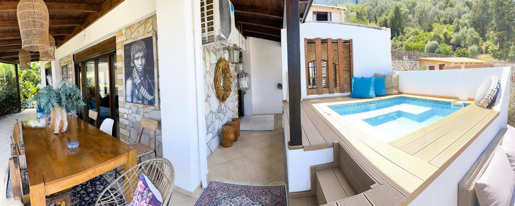 Luxury Athina * Nikiana
