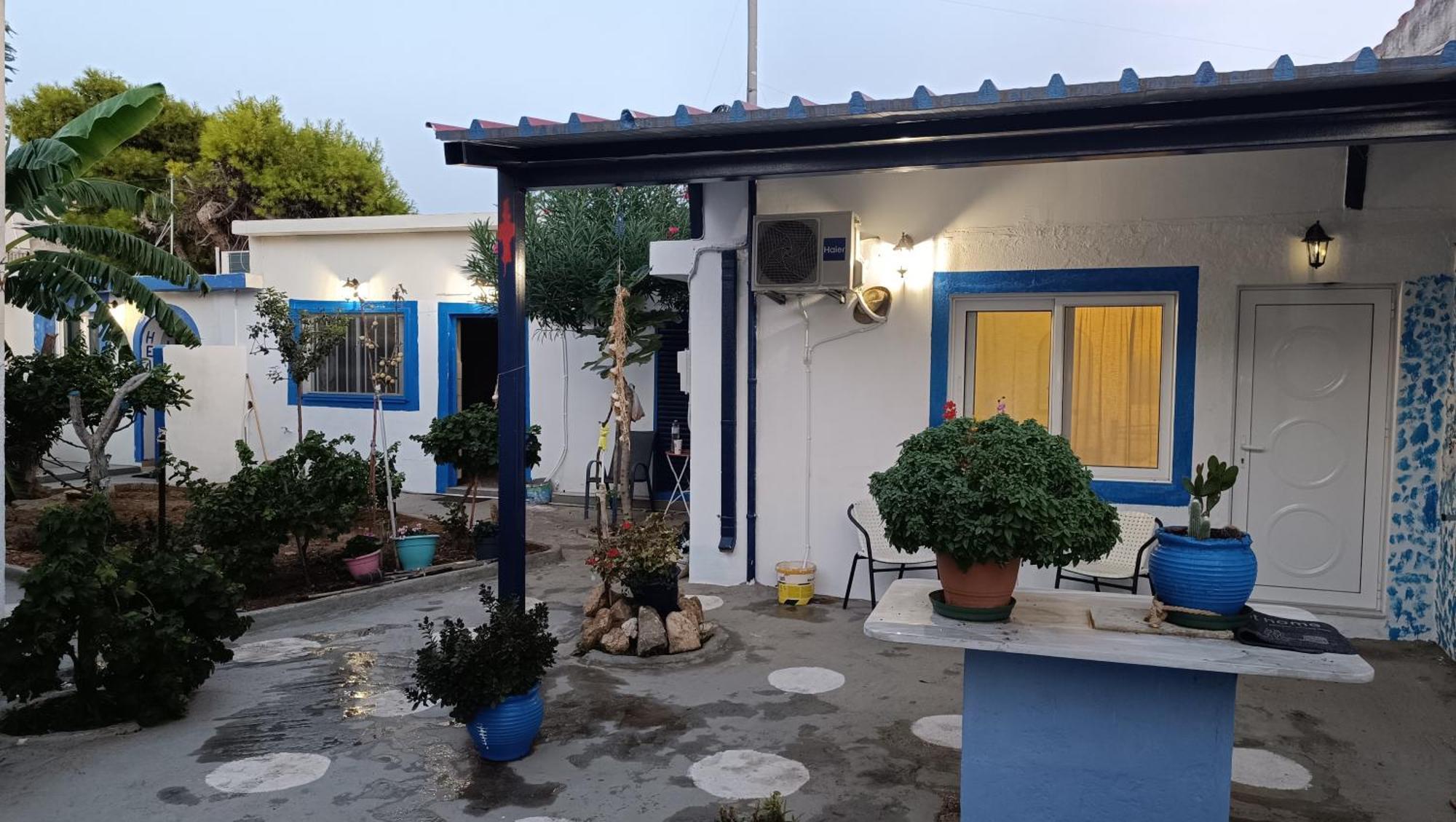 4 Seasons Suites Paradise Near Athens Airport