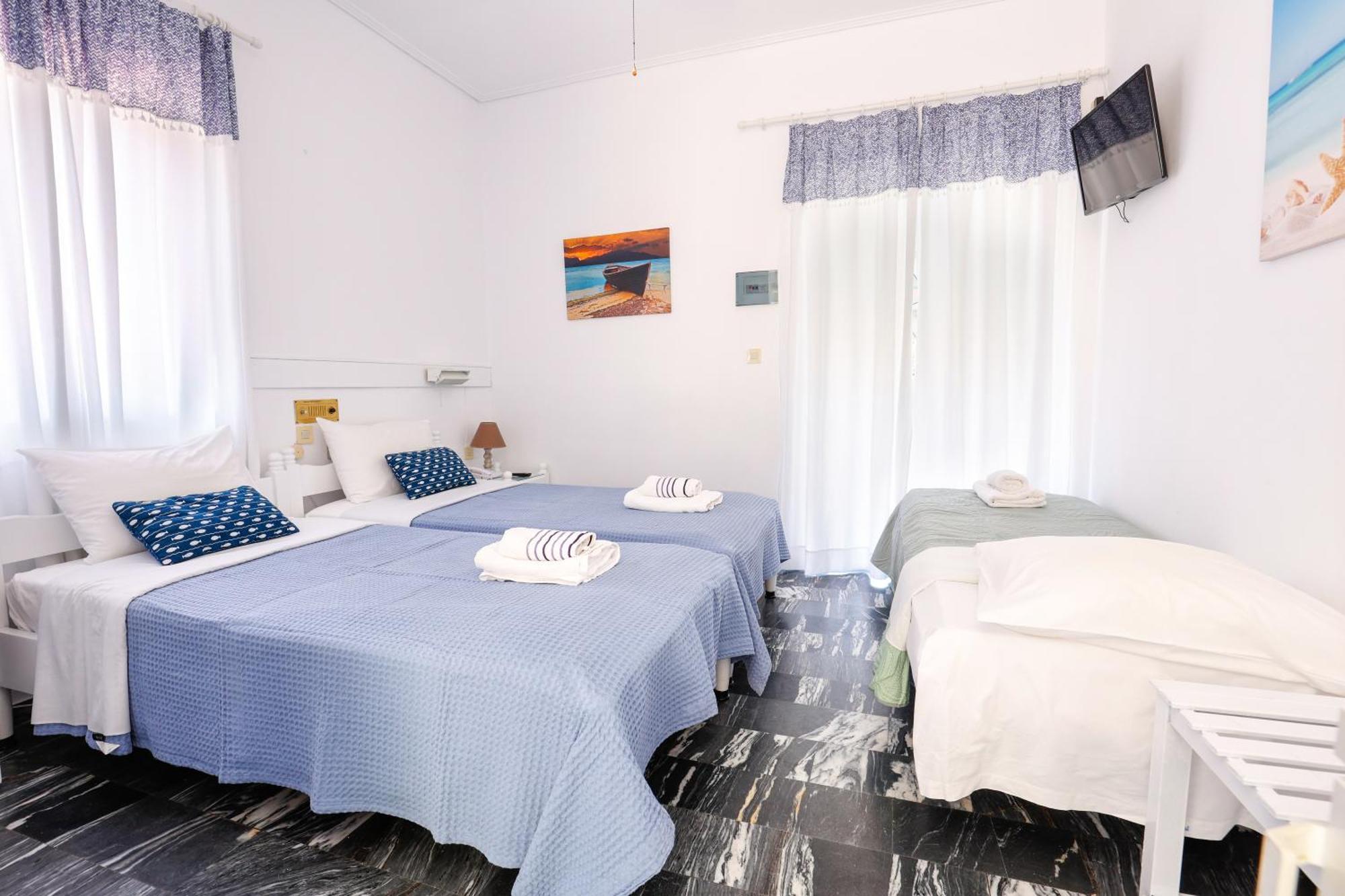 Melissani Hotel *