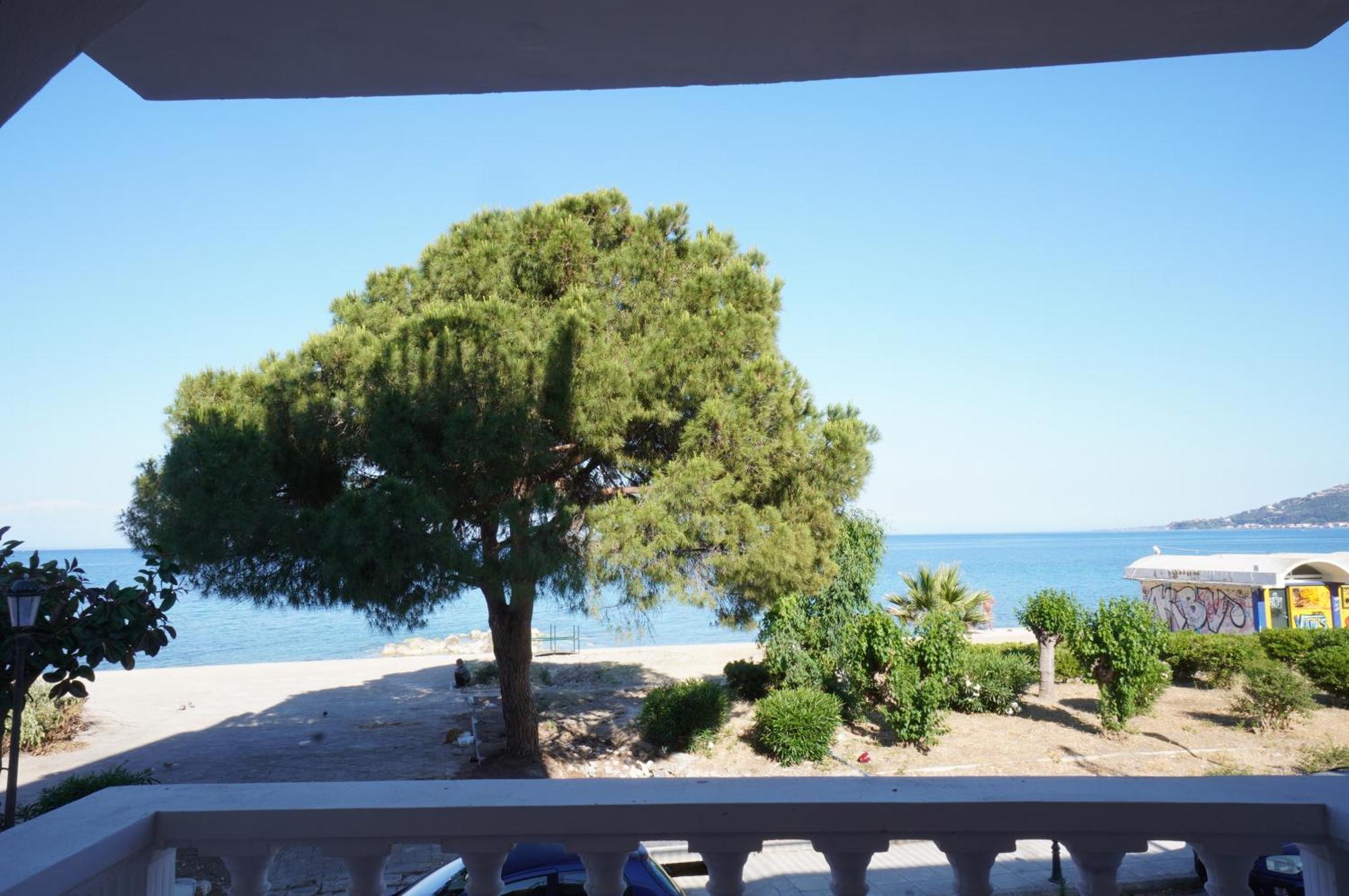 Apartment Sea Front Spirit