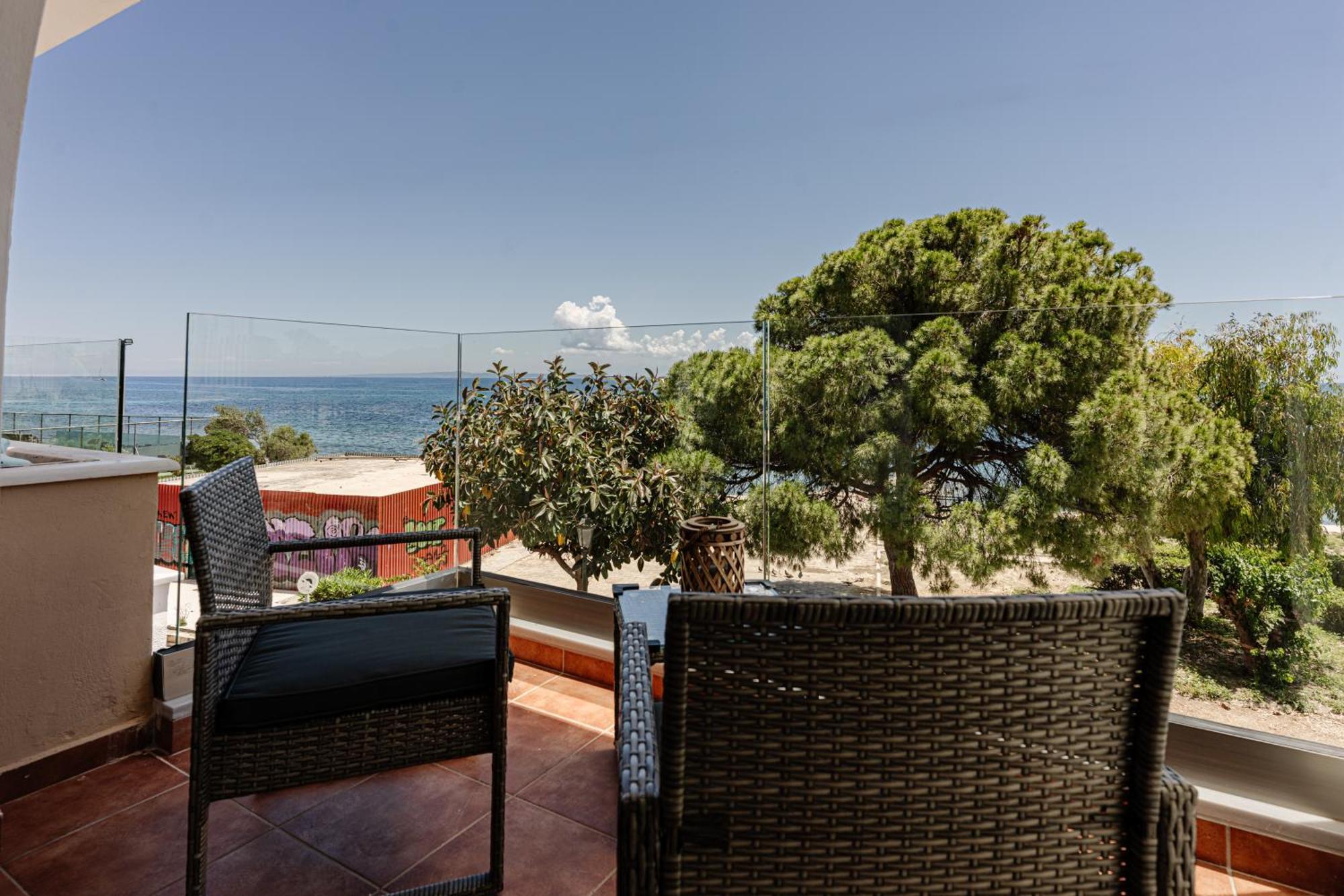 Sea Front Spirit Apartment *