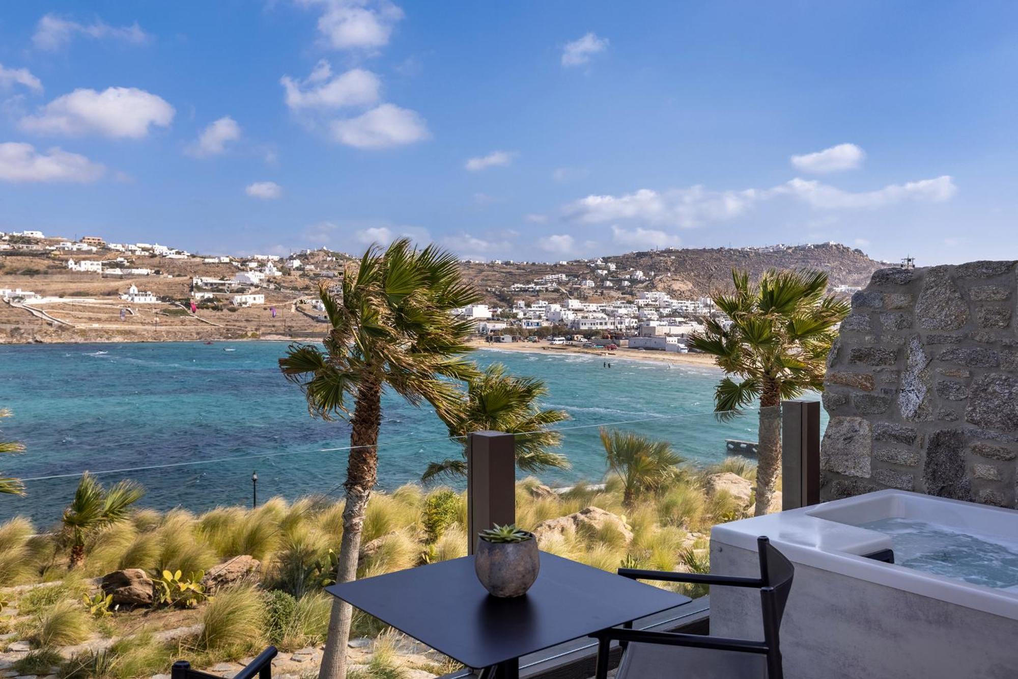 Hotel Aeonic And Mykonos Town