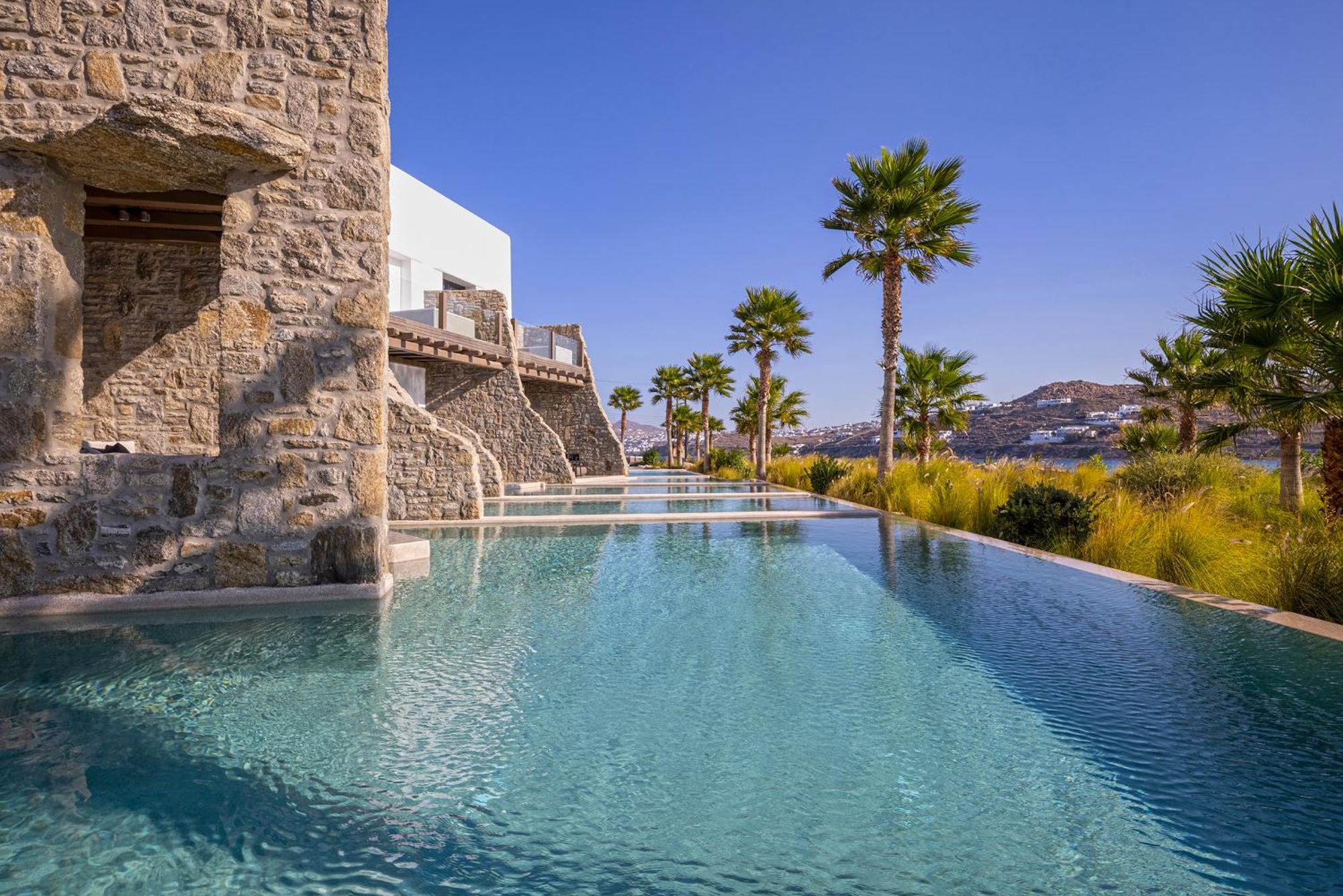 Aeonic And Hotel Mykonos Town