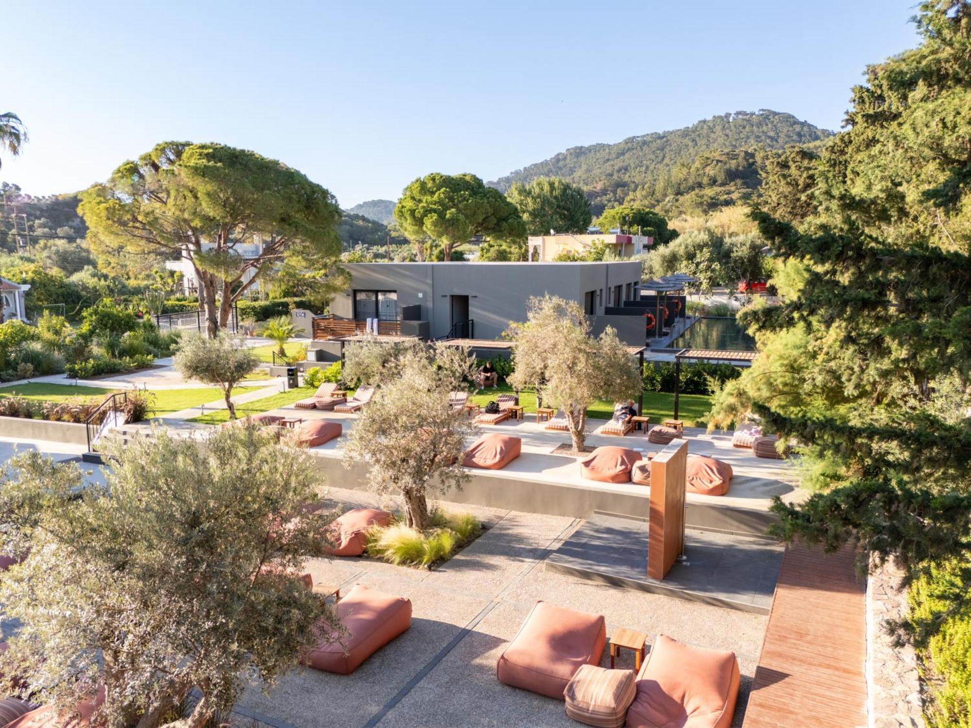 Hotel Cook's Club Rhodes 4*