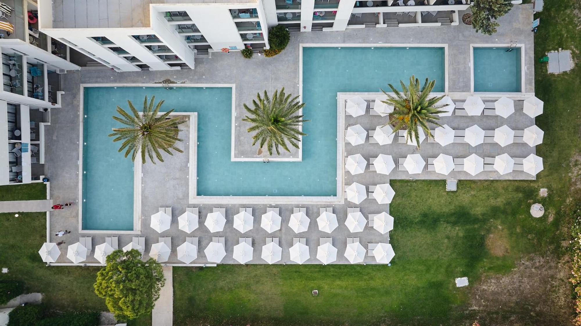 Blue Sea Village Hotel 4*