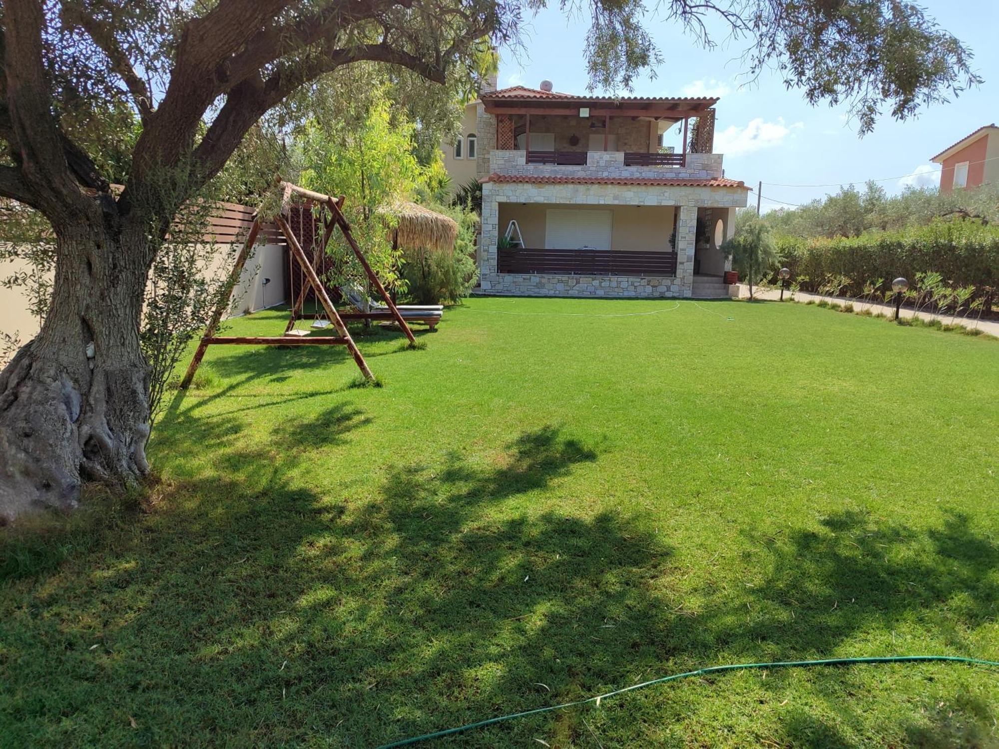 George's Family Friendly Maisonette With Great Exterior Villa Drosia (Central Greece)
